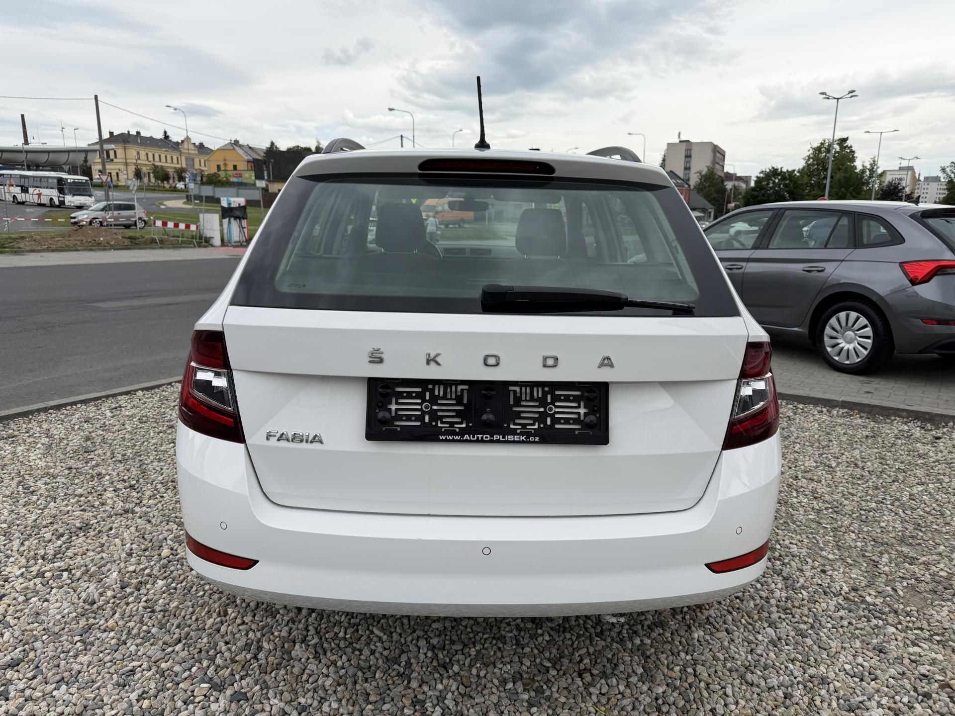 Škoda Fabia, Combi 1,0 TSi/70kW-STYLE,TZ,.. - fotka 6