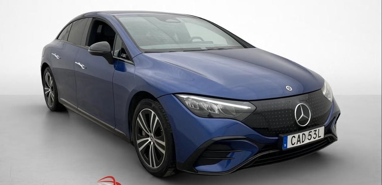 Mercedes-Benz EQE, 350+ AMG Kamera Tažné - fotka 2