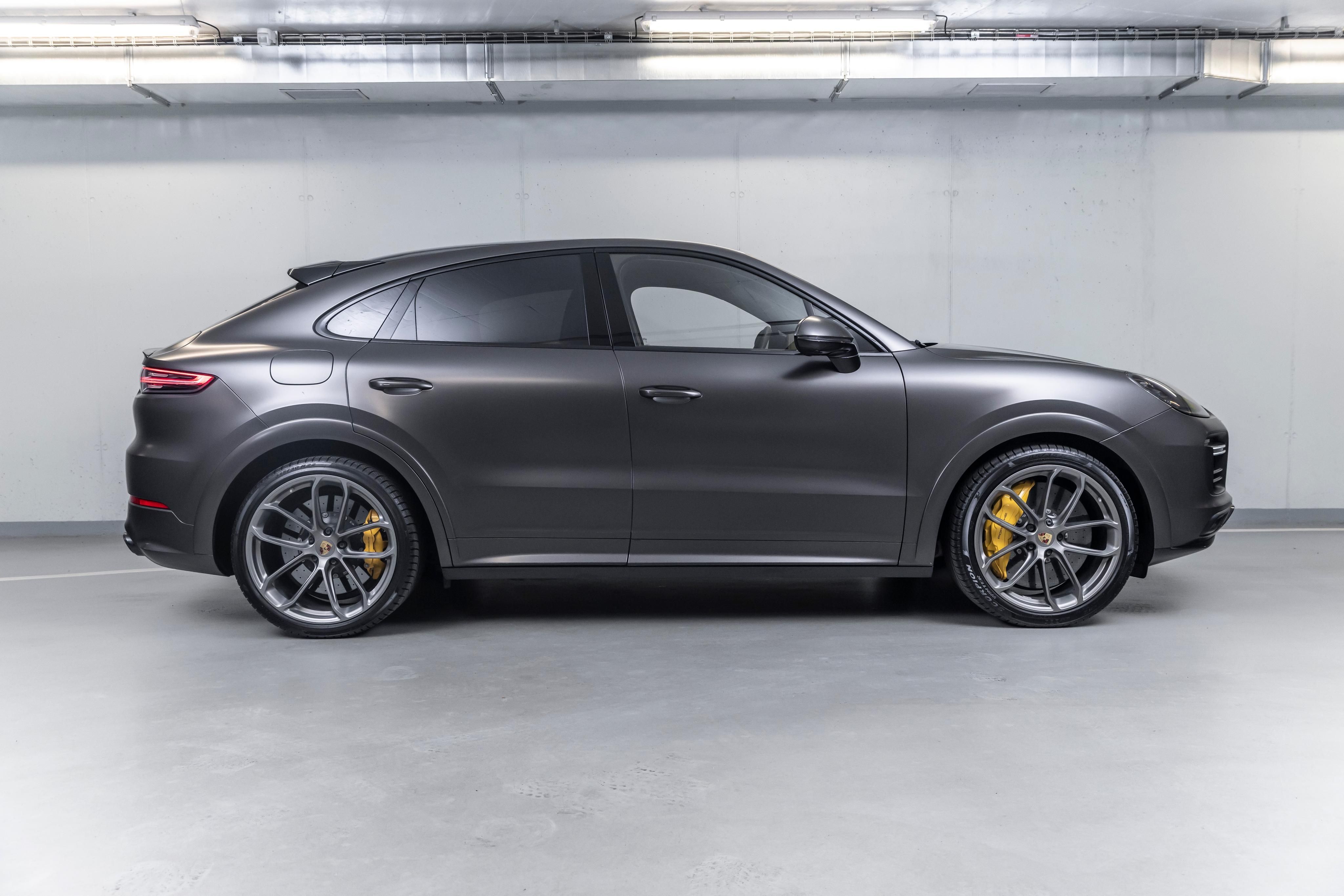 Porsche Cayenne, Turbo Coupe - fotka 3