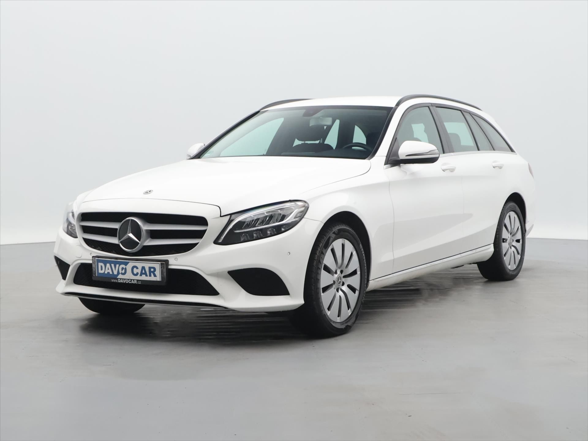 Mercedes-Benz Třídy C, 2.0 220d 143kW 4MATIC Tažné - fotka 3