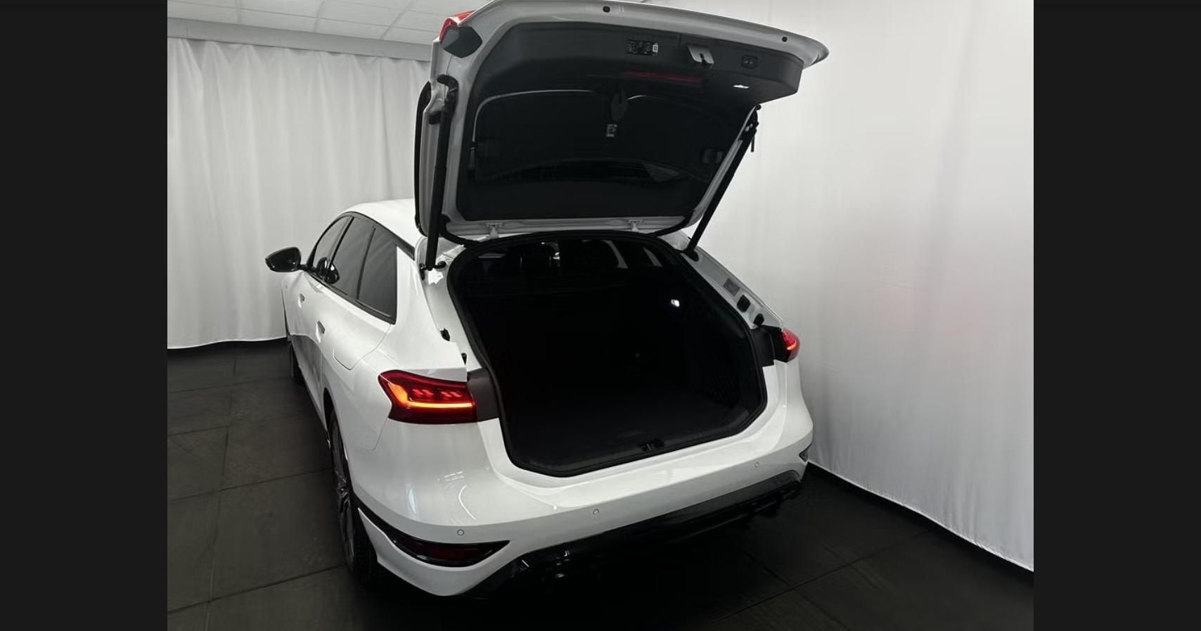 Audi A6 Avant, e-tron Quattro S-Line 360kam - fotka 6