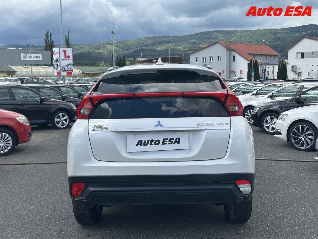 Mitsubishi Eclipse Cross, 1.5 i - fotka 5