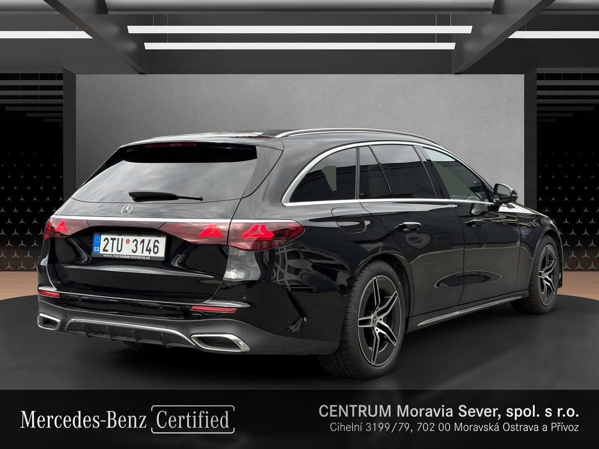 Mercedes-Benz Třídy E, E 450d 4M kombi - fotka 5