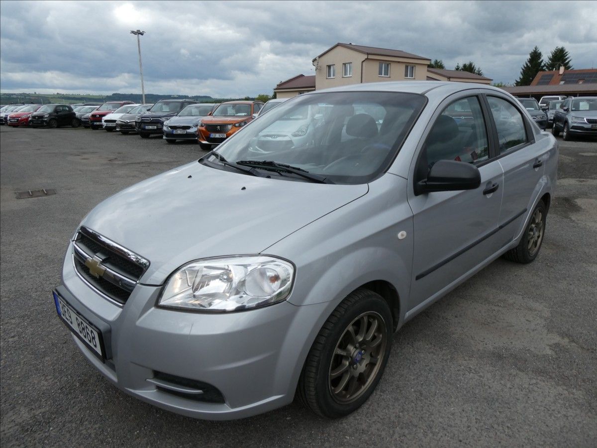 Chevrolet Aveo, 1,4 i 74kW 2x kola, 1.MAJITEL - fotka 3