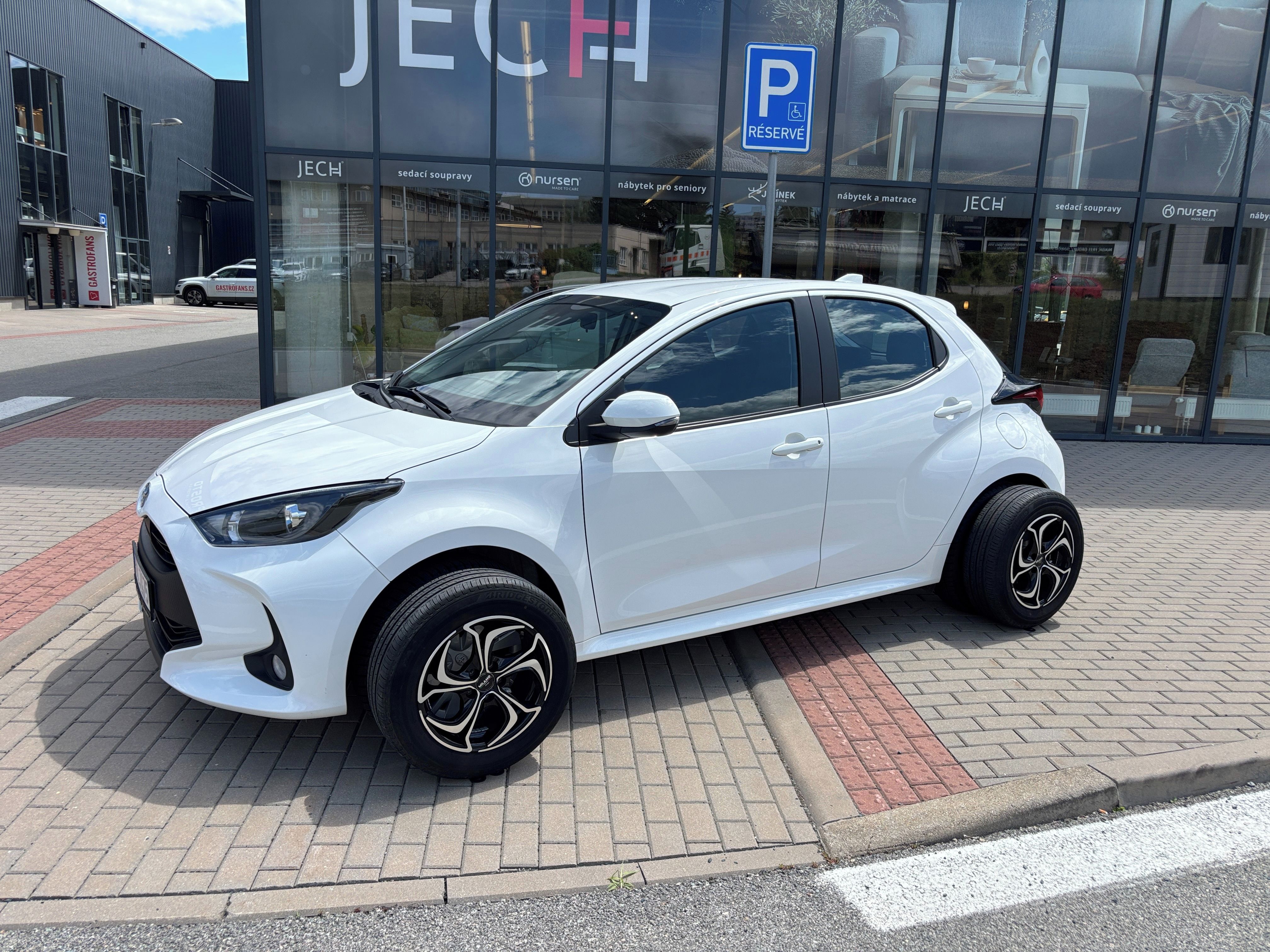 Toyota Yaris, 1.0i 53kW 1Majitel ČR