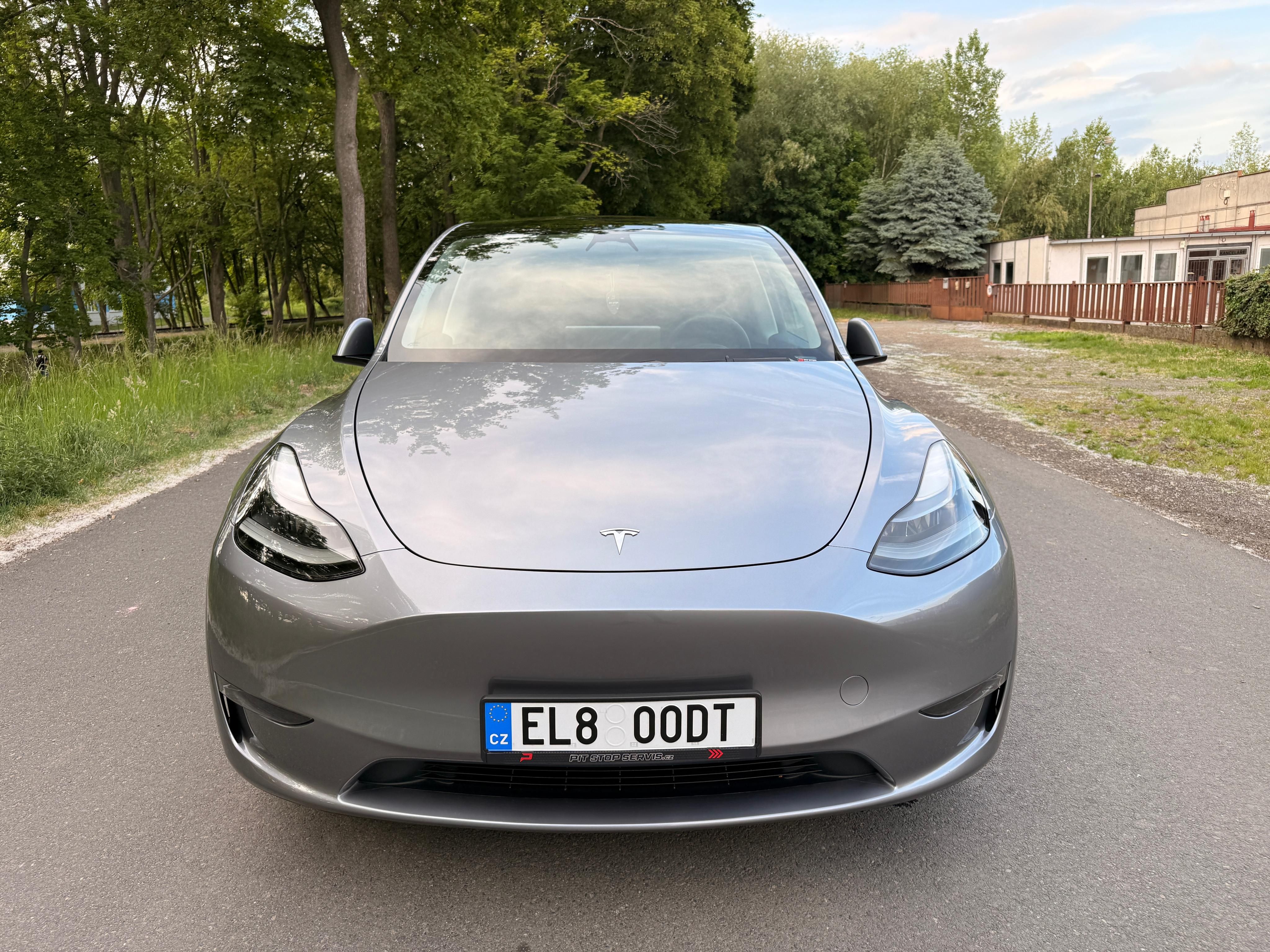 Tesla Model Y, Long Range AWD, tovární záruka - fotka 4
