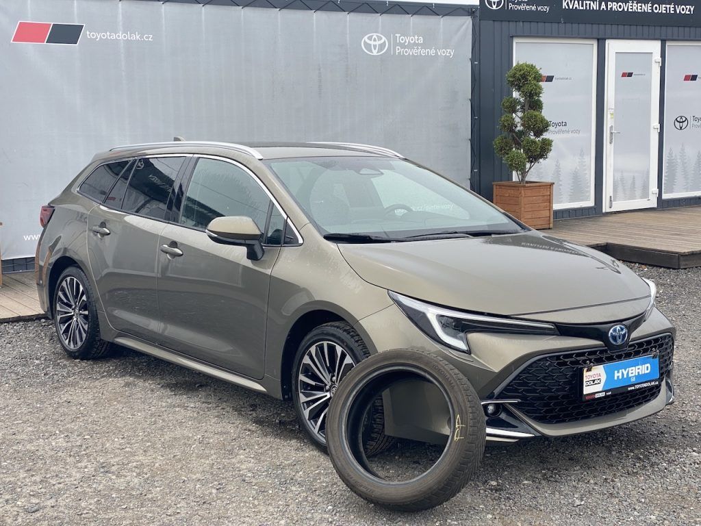 Toyota Corolla, 1.8HEV, ČR, Style, záruka