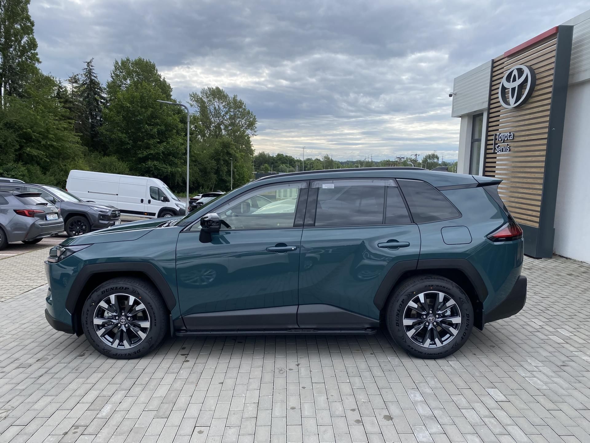 Toyota Rav4, 2.5 HEV 4x4 Comfort Business - fotka 3