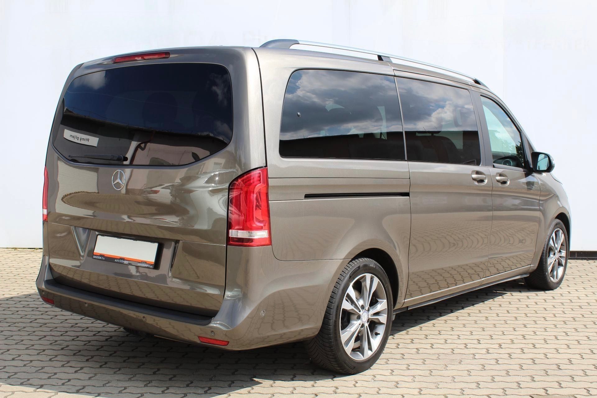Mercedes-Benz Třídy V, Mercedes V250D L avantgarde - fotka 2