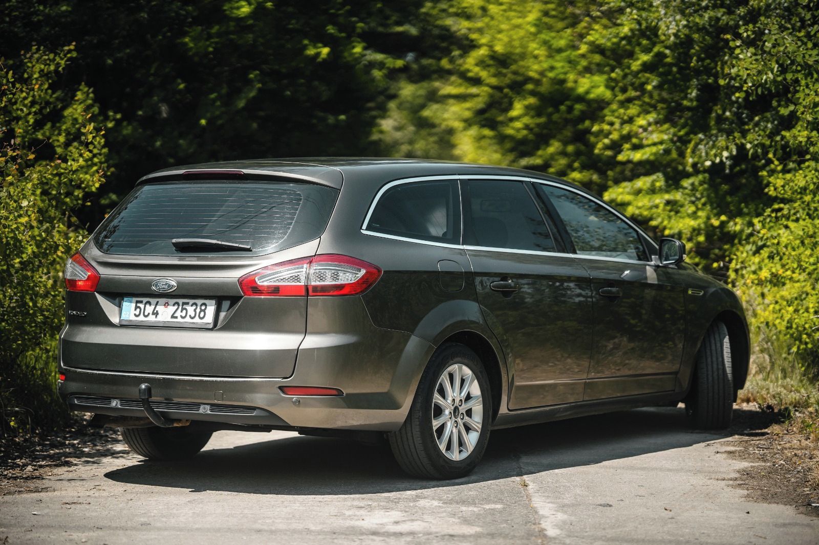 Ford Mondeo, Ford Mondeo kombi 1.6 EcoBoost - fotka 3