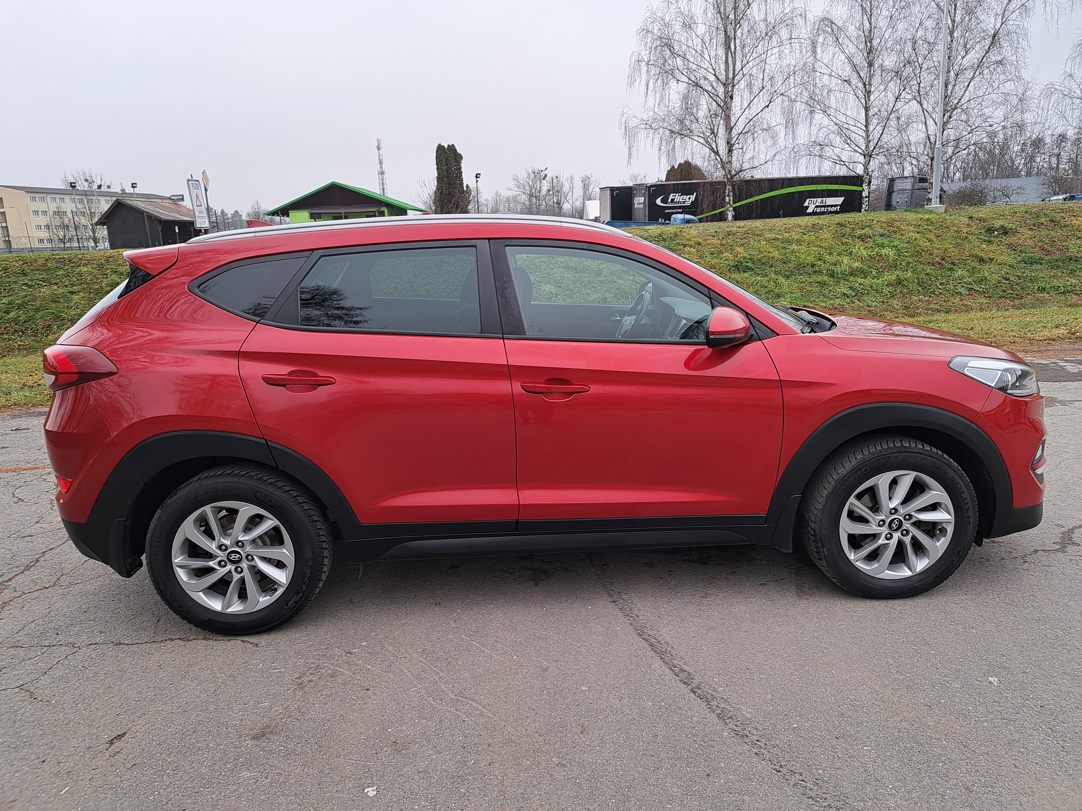 Hyundai Tucson, Hyundai Tucson 1,7 CRDI - fotka 6