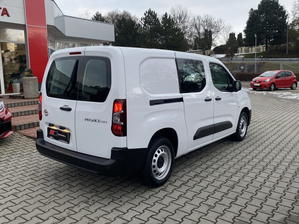 Toyota Proace City, 1.5 Diesel 130 5D CrewCab Long - fotka 6