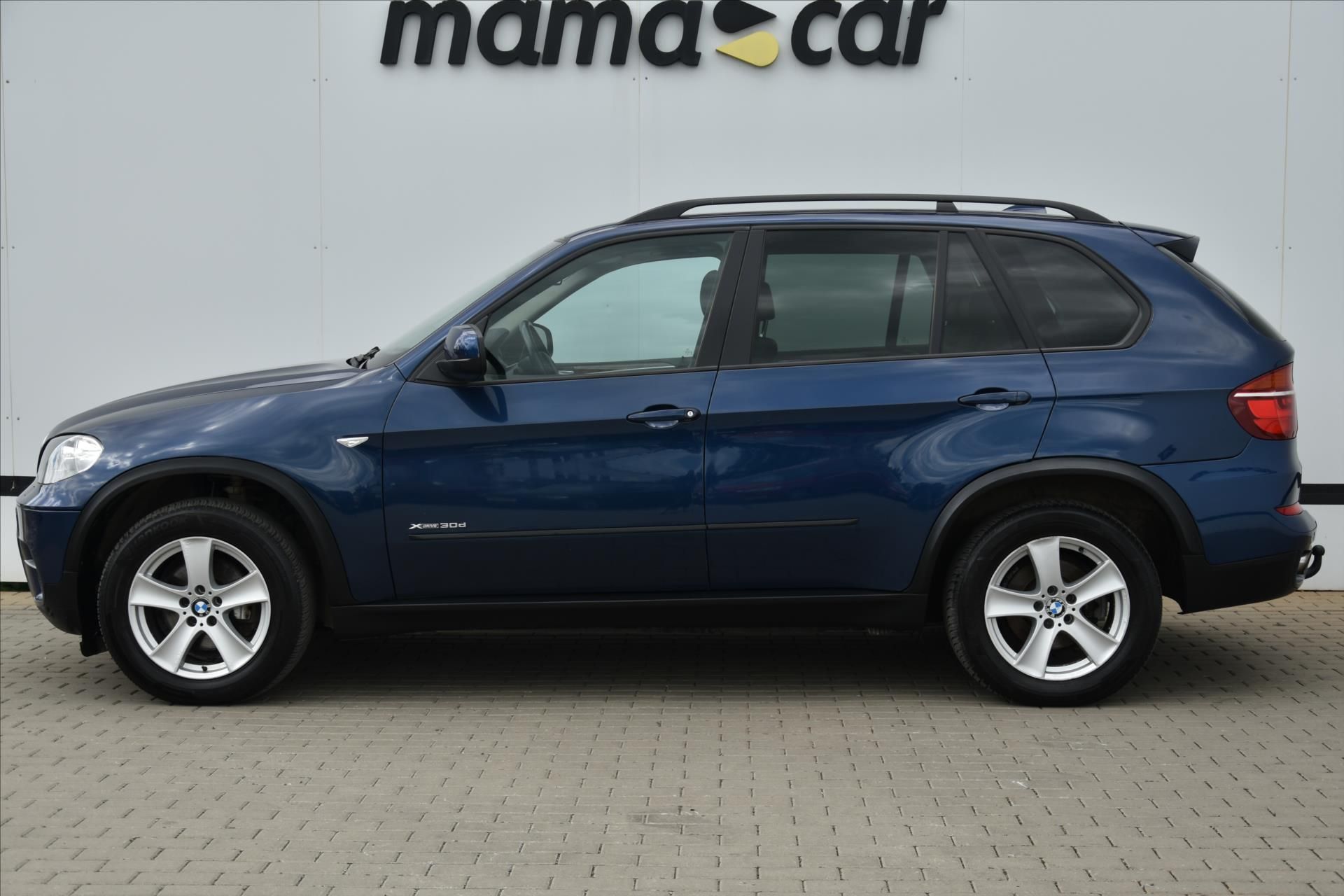 BMW X5, xDrive 30d NAVI PANORAMA TAŽNÉ - fotka 4