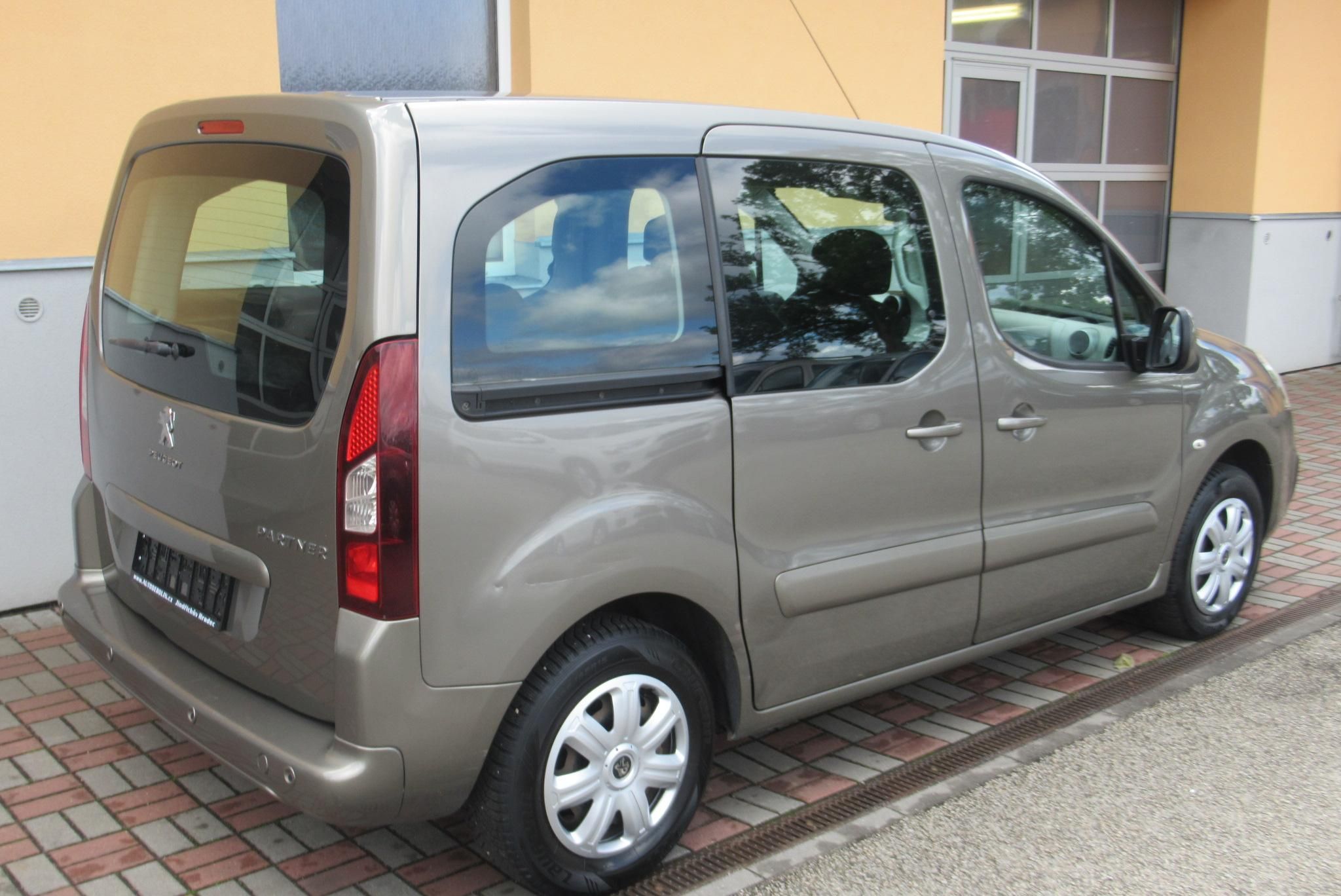 Peugeot Partner, 1.6 HDi KLIMA PŮVOD ČR - fotka 6