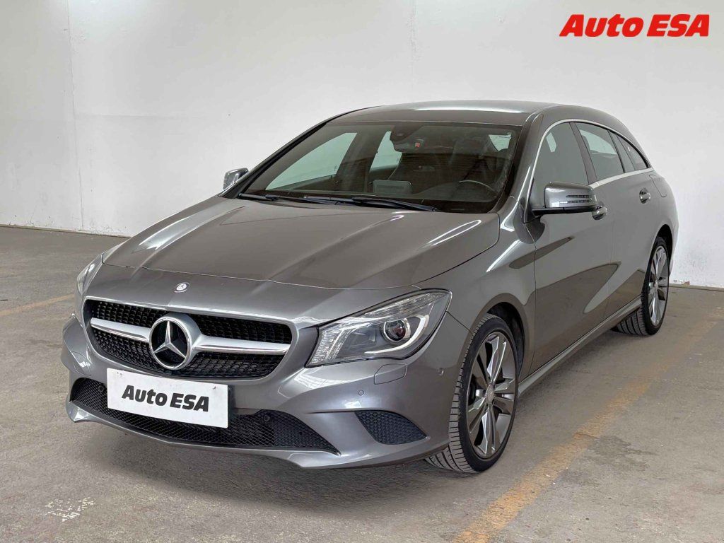 Mercedes-Benz CLA, 1.6 200,AT - fotka 3