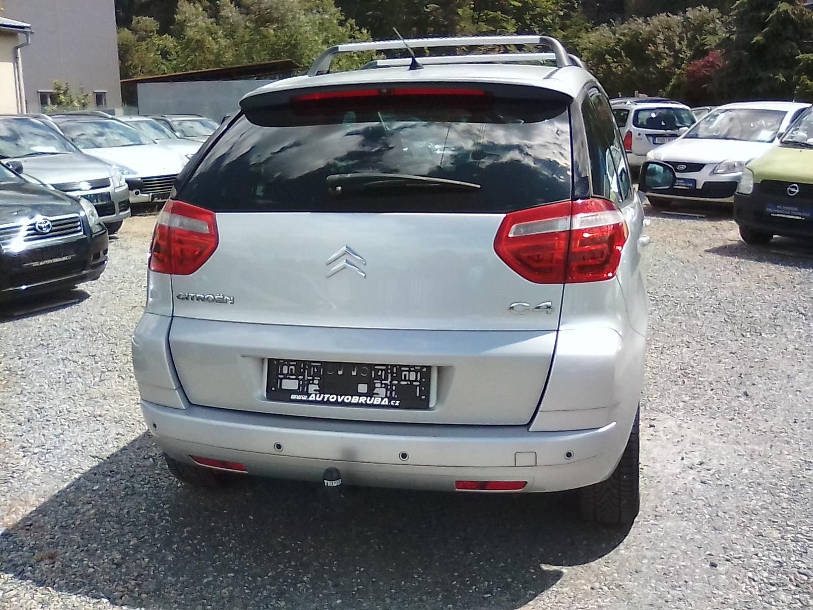 Citroën C4 Picasso, 1.8i 16V / 92 kW, závěs - fotka 5