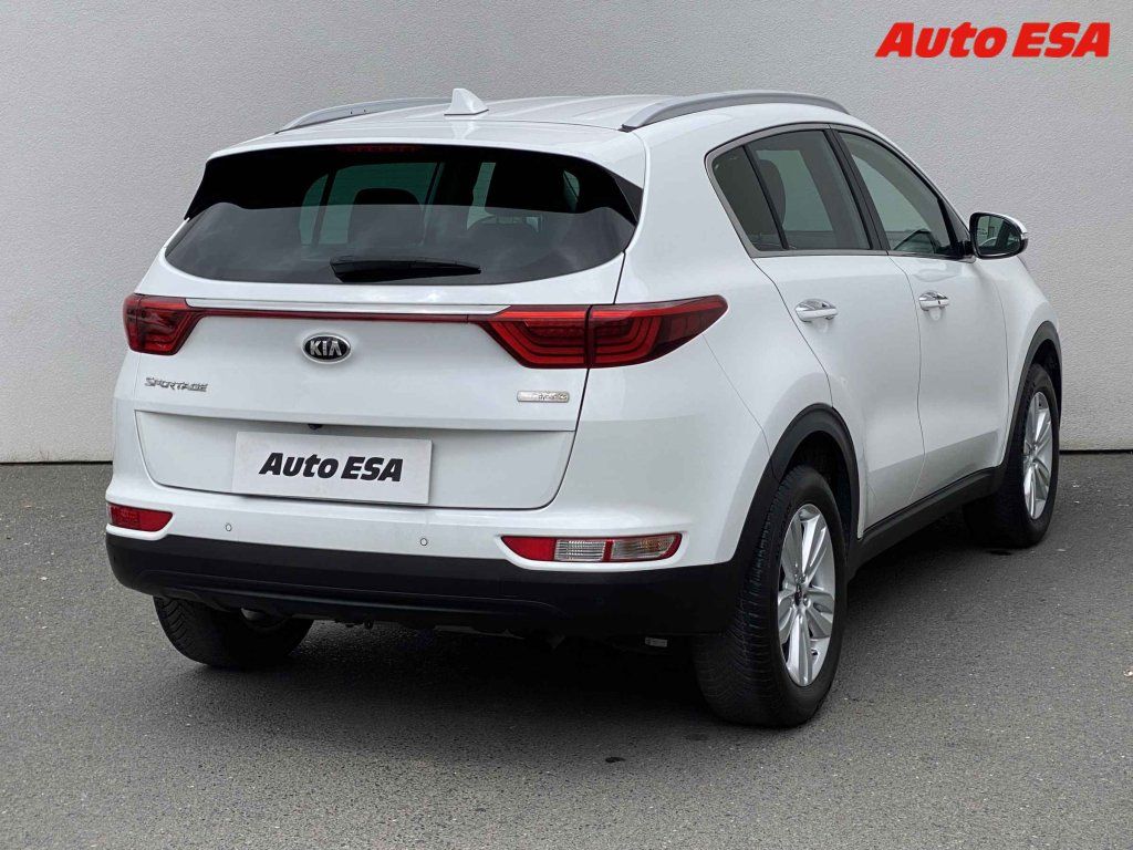 Kia Sportage, 1.6 GDi 2WD - fotka 4