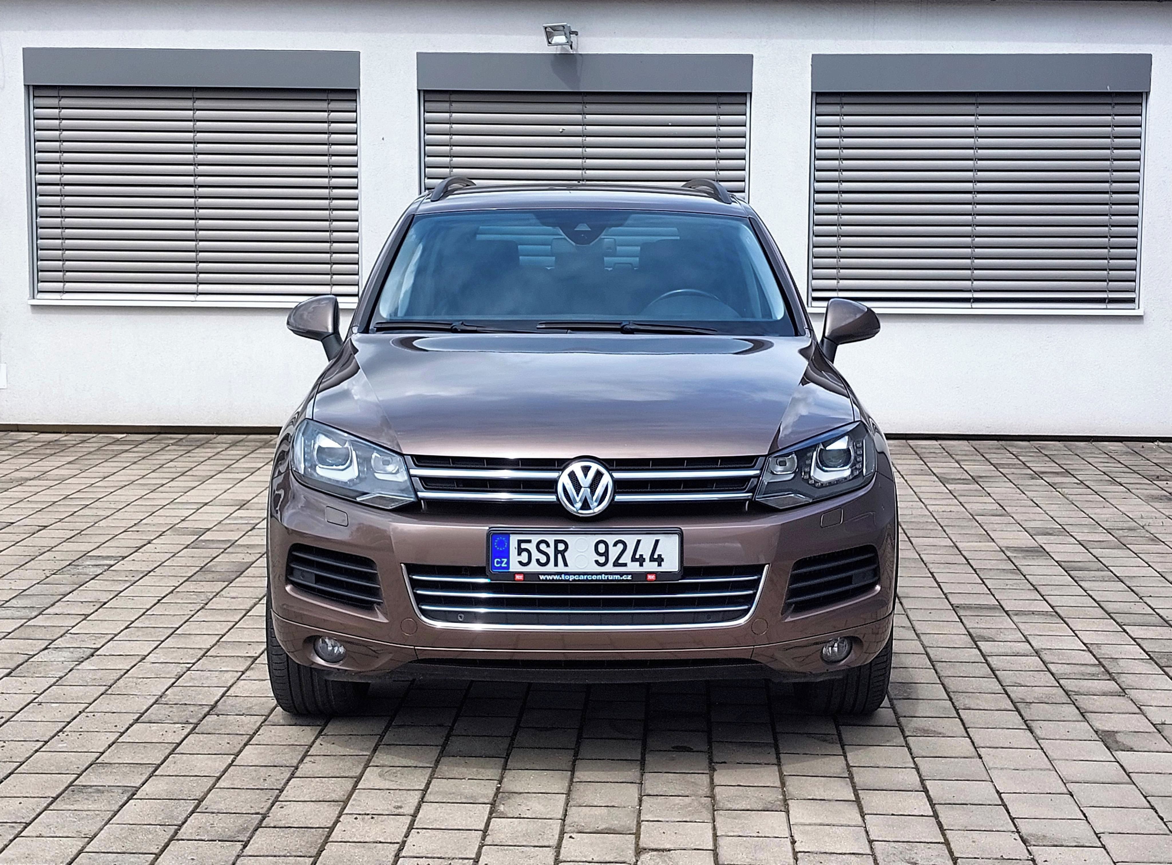 Volkswagen Touareg, 3.0, 180 kW, 4×4, tažné - fotka 2