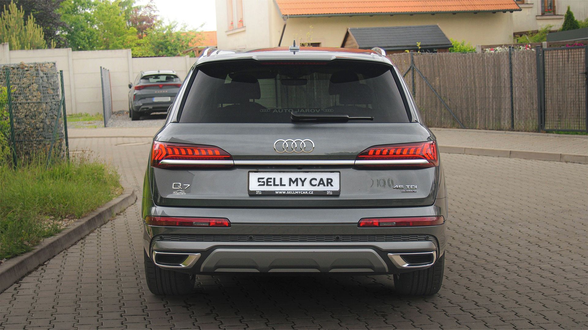 Audi Q7, Quattro 3,0TDI/170kW 7.míst ČR - fotka 6