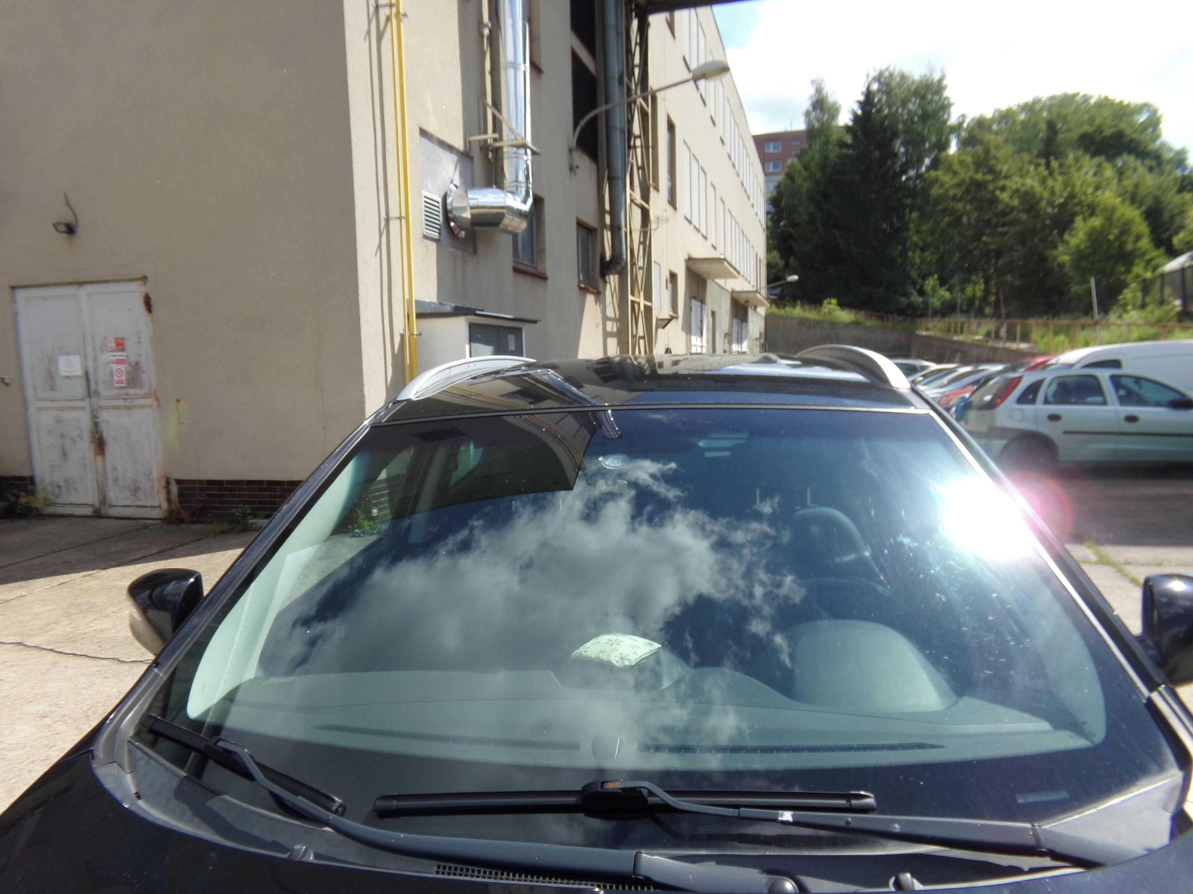Hyundai ix35, 2.0CRDI - fotka 6