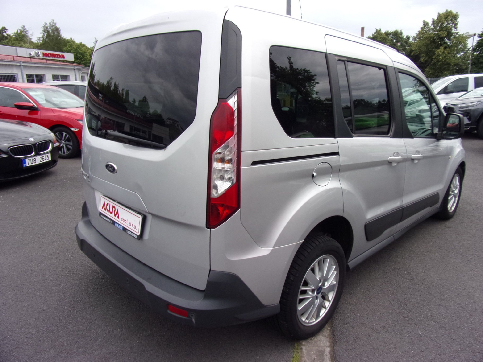 Ford Tourneo Connect, 1,6 TDCI - fotka 3