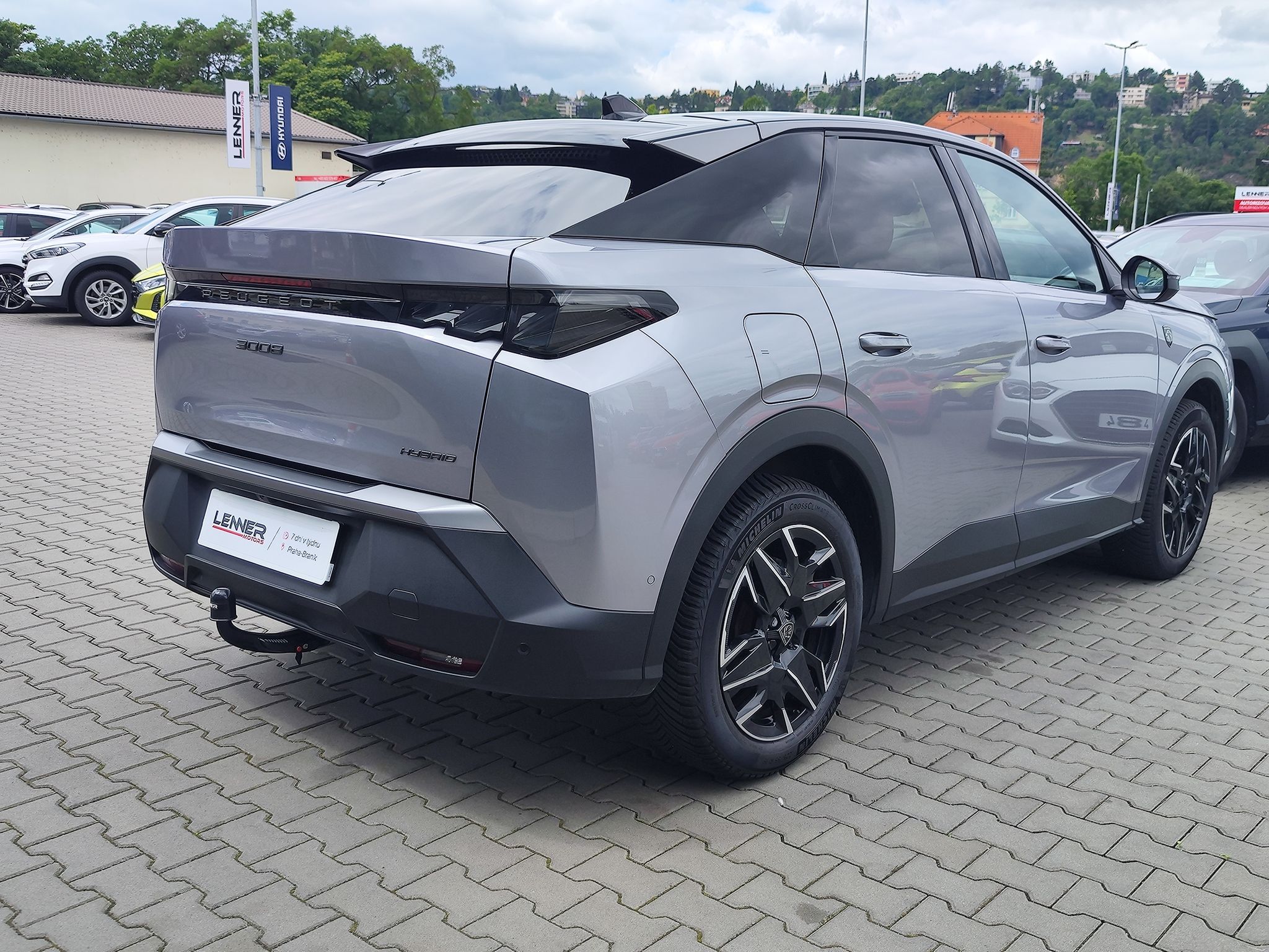 Peugeot 3008, 1.2 hybrid/145kW GT e-DCS6 - fotka 5