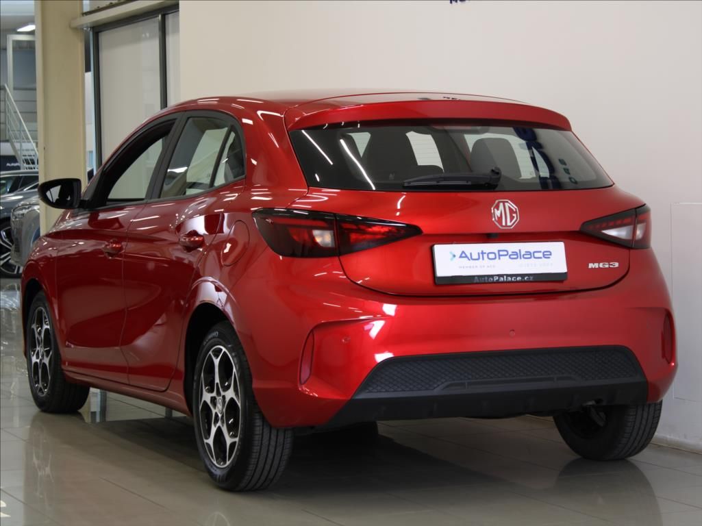 MG MG3, 1,5 i EMOTION 7590KM! ČR - fotka 3