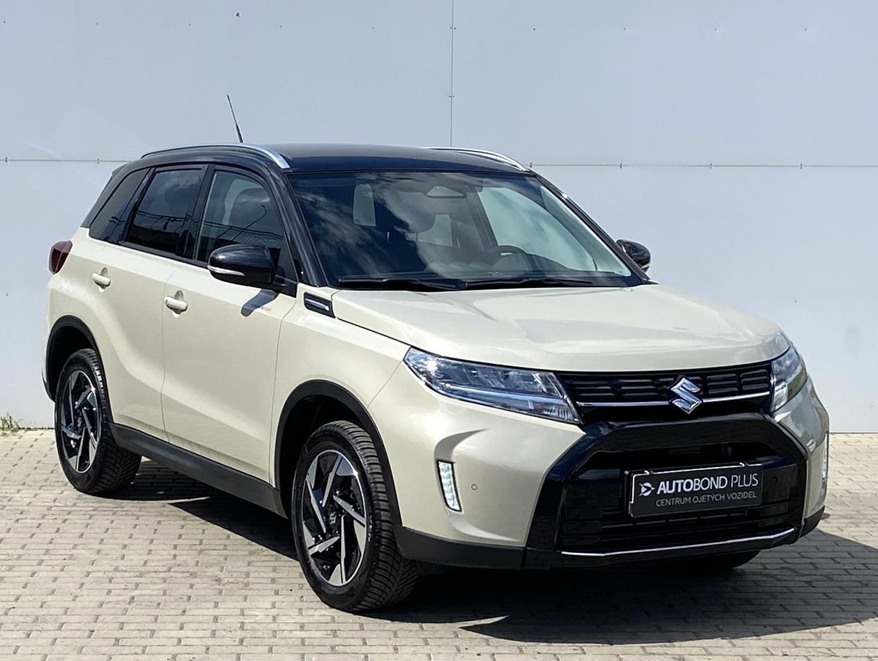 Suzuki Vitara, 1.4 BoosterJet 6AT 4x4 Eleganc - fotka 6