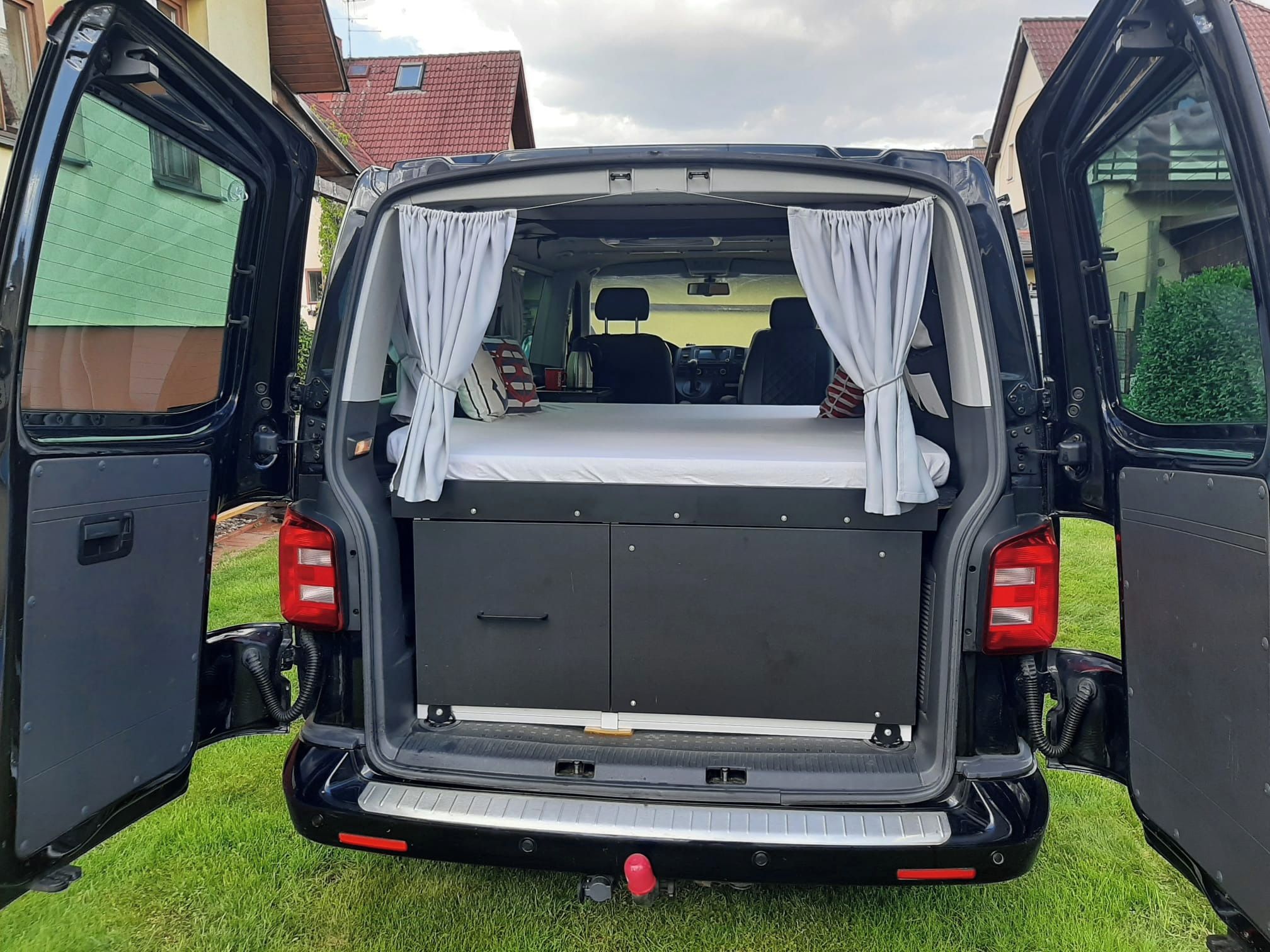 Volkswagen Caravelle, PRODLOUŽENÝ, OBYTNÁ VESTAVBA - fotka 4