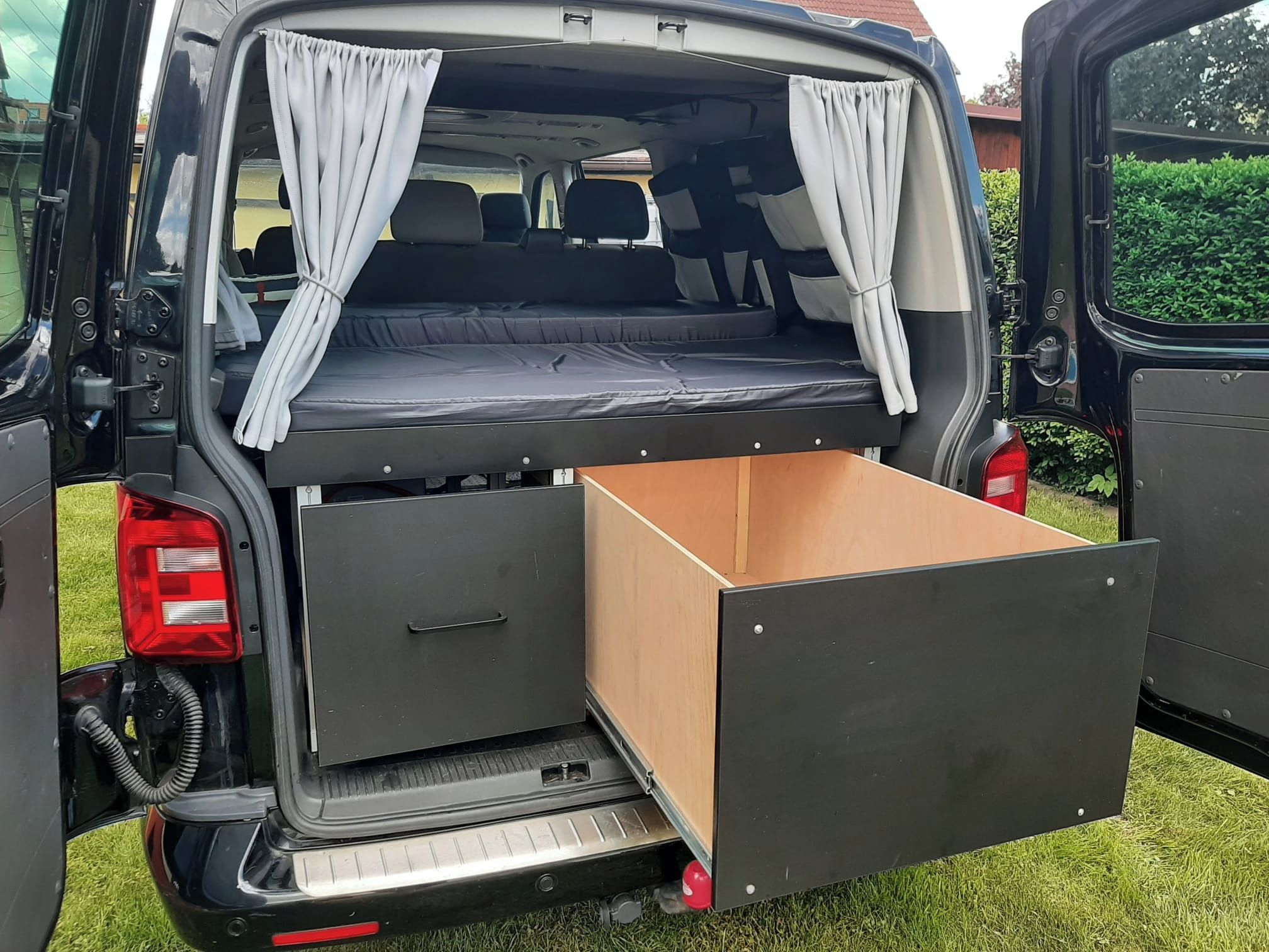Volkswagen Caravelle, PRODLOUŽENÝ, OBYTNÁ VESTAVBA - fotka 2