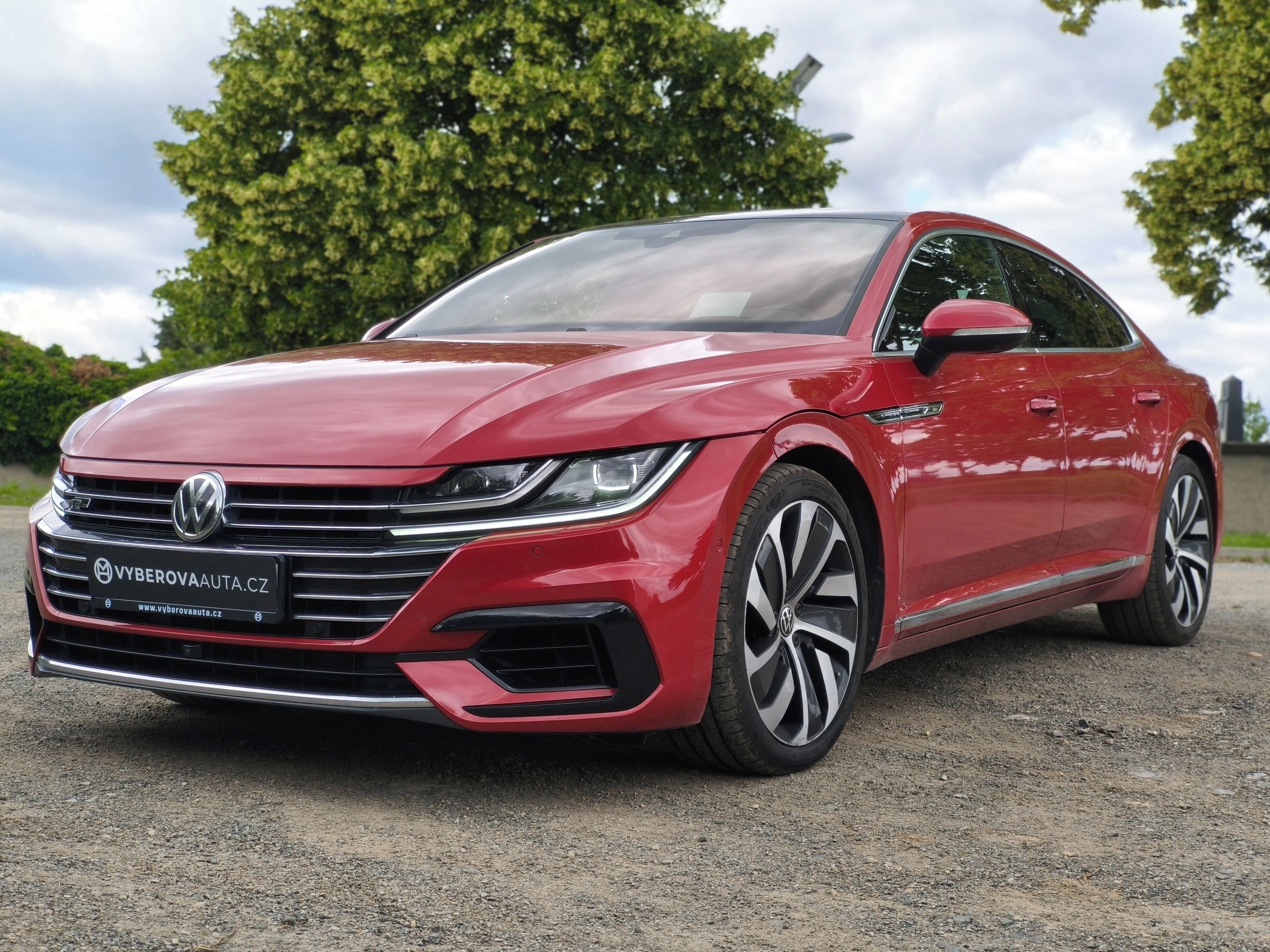 Volkswagen Arteon, 2.0TSI 200kW/ACC/HUD/DCC/36O° - fotka 2