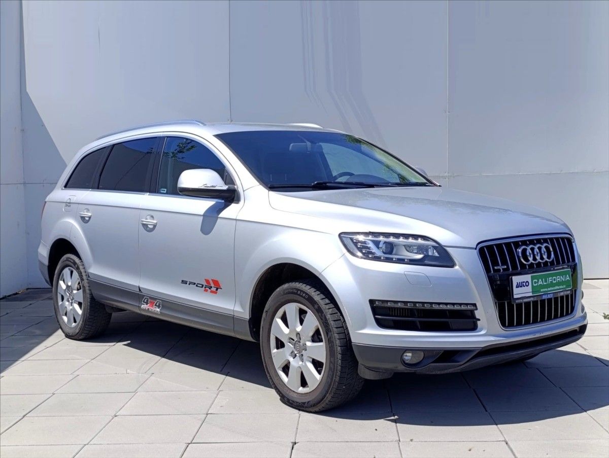 Audi Q7, 3,0 TDi Quattro Autom.7Míst ČR - fotka 5