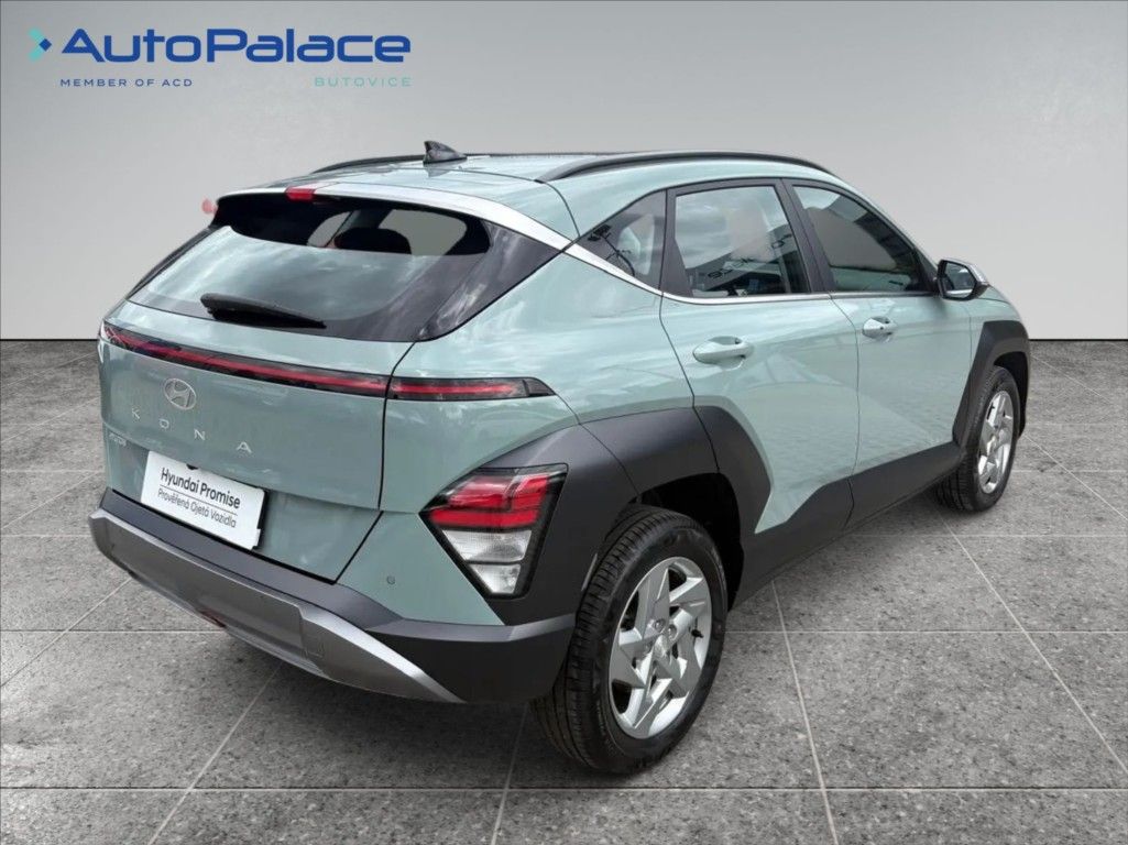 Hyundai Kona, 1,6 T-GDI SMART 145KW AT - fotka 4