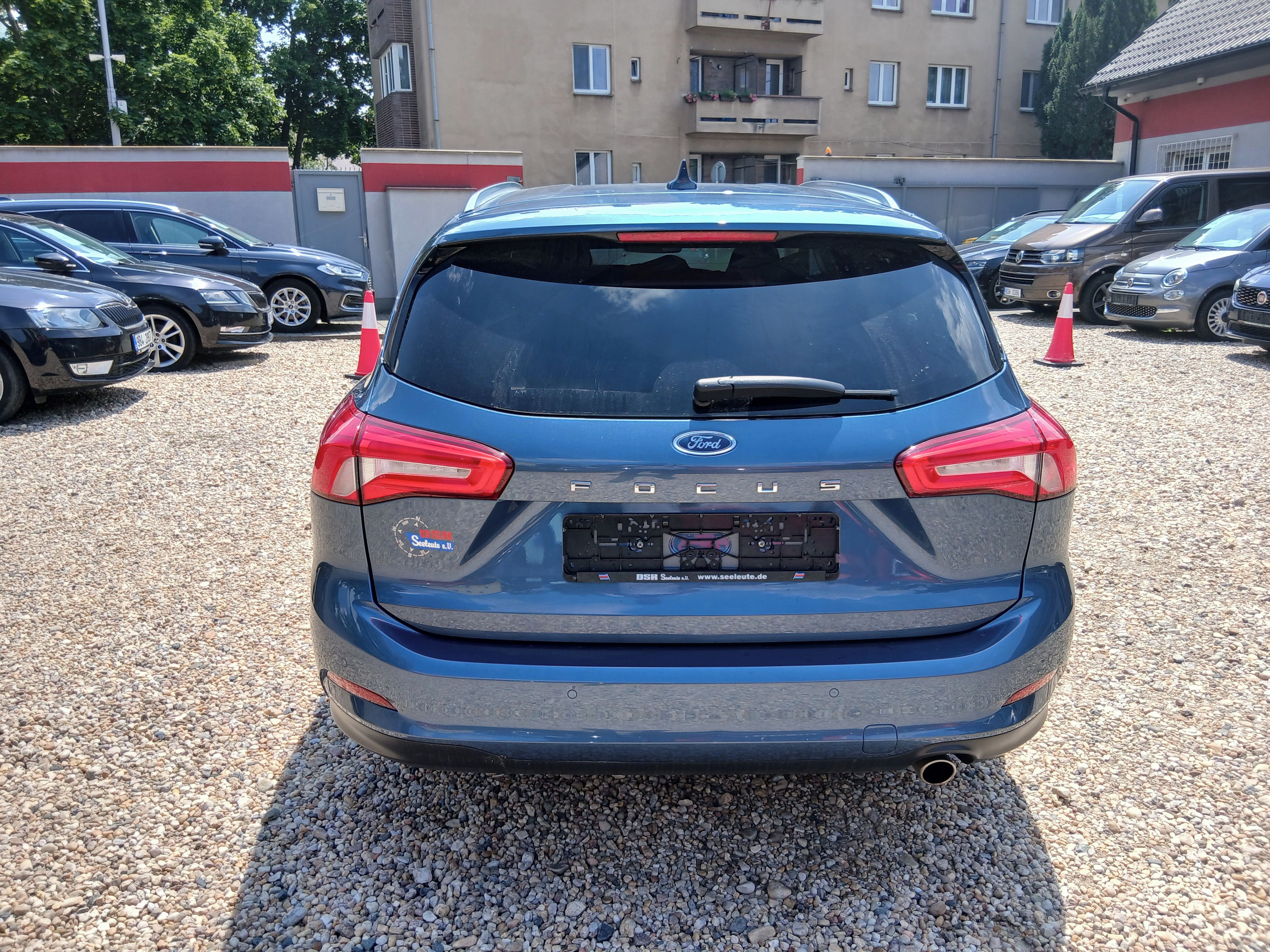 Ford Focus, 1.5TDCi 88KW Kombi S.Kniha +Zi - fotka 6