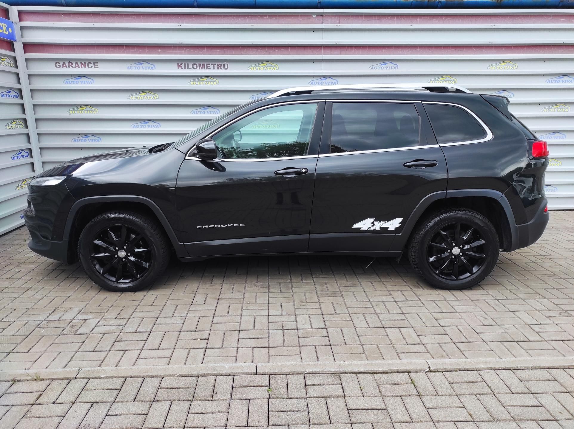 Jeep Cherokee, 2,2M-Jet 4x4, AT, NAVI, Tažné! - fotka 6