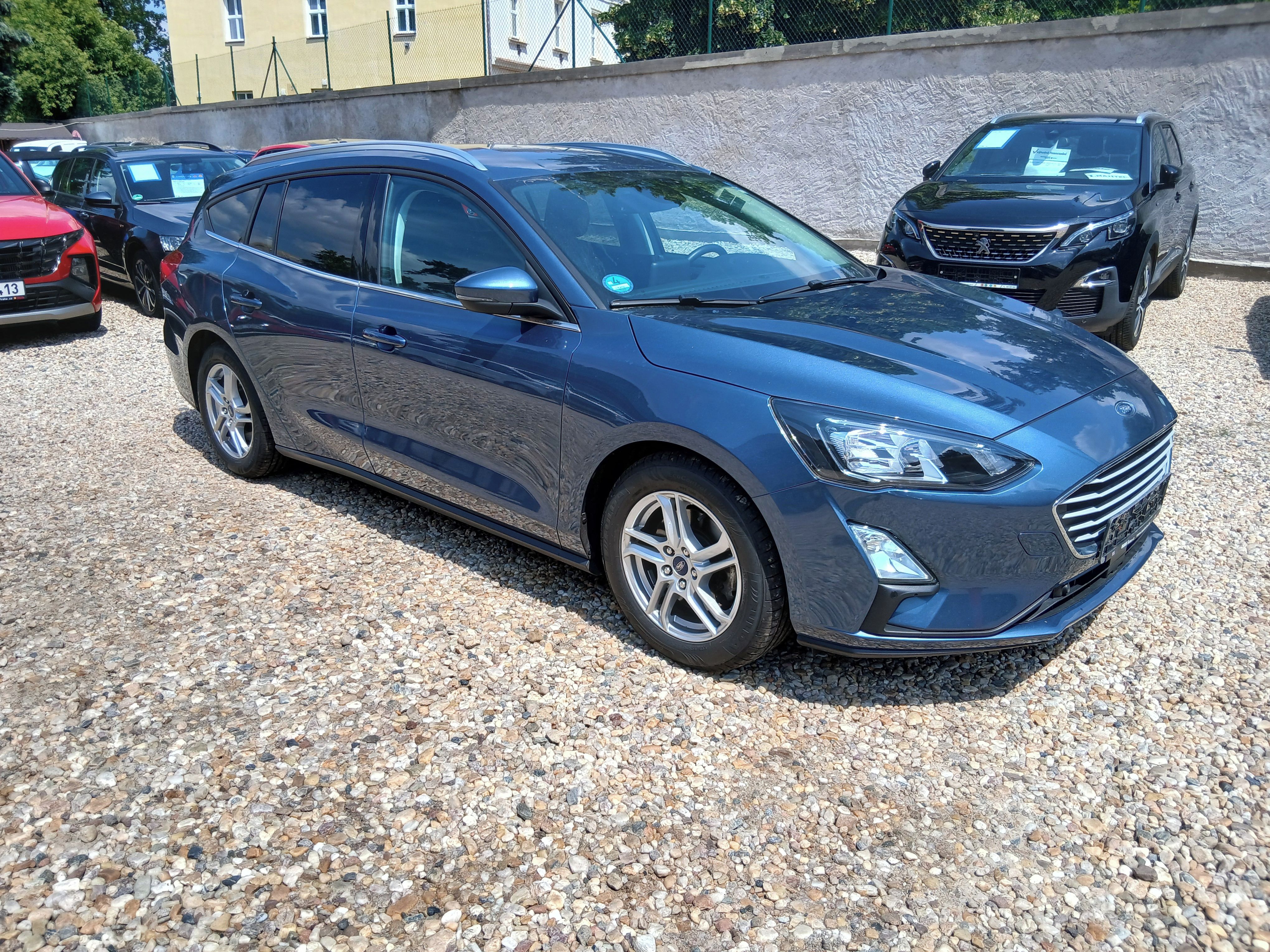 Ford Focus, 1.5TDCi 88KW Kombi S.Kniha +Zi - fotka 3