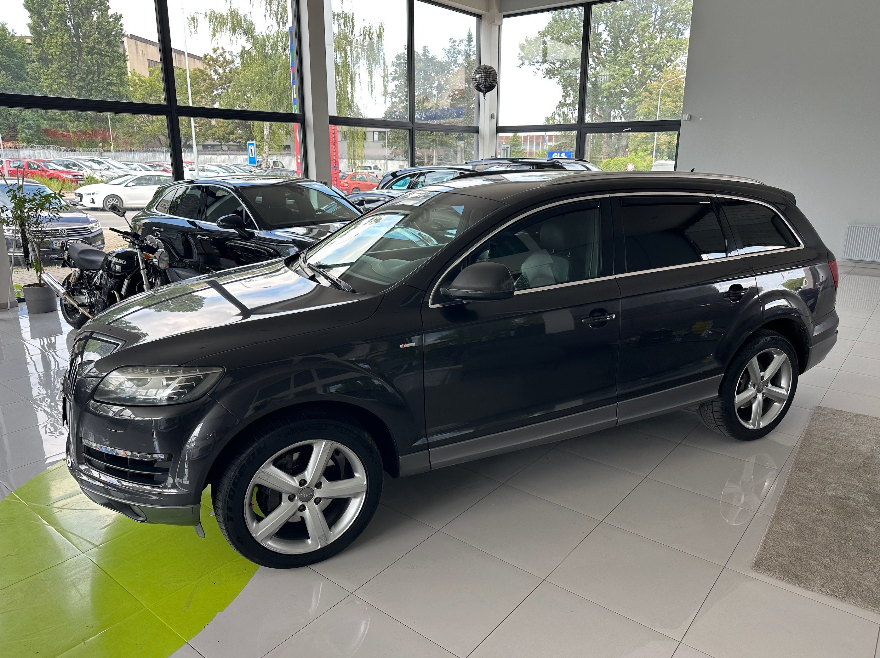 Audi Q7 - fotka 3