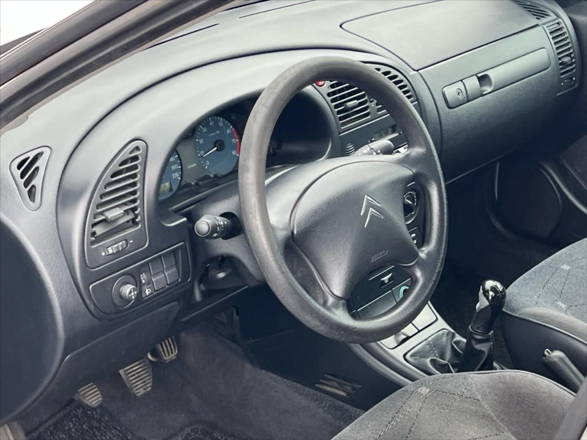 Citroën Xsara, 1,6 i 80kW BREAK CHRONO - fotka 6