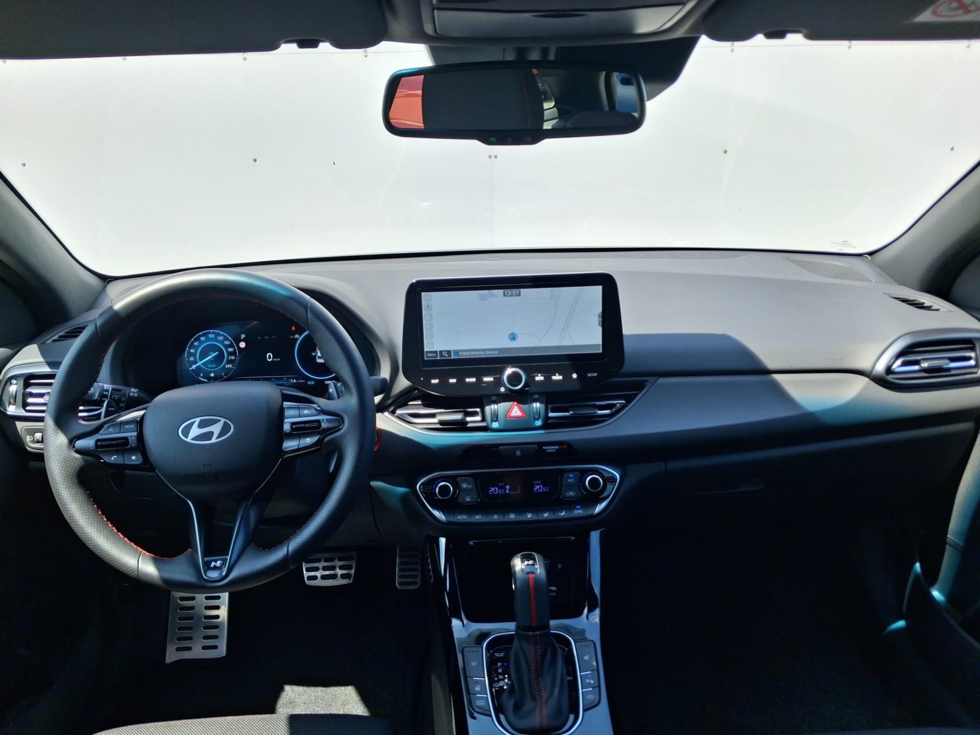 Hyundai i30, 1.5 T-GDI MHEV DCT N-Line - fotka 5