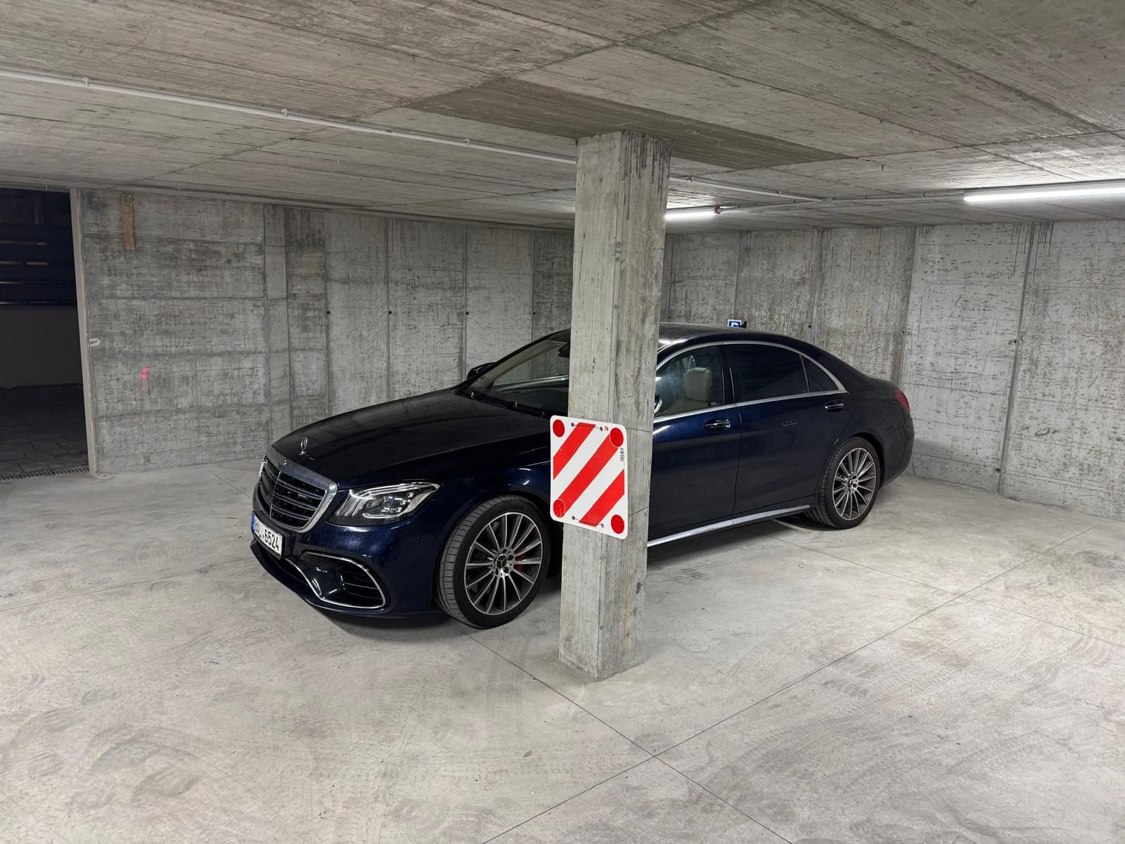 Mercedes-Benz Třídy S, Mercedes-AMG S63 4MATIC+ Long - fotka 2