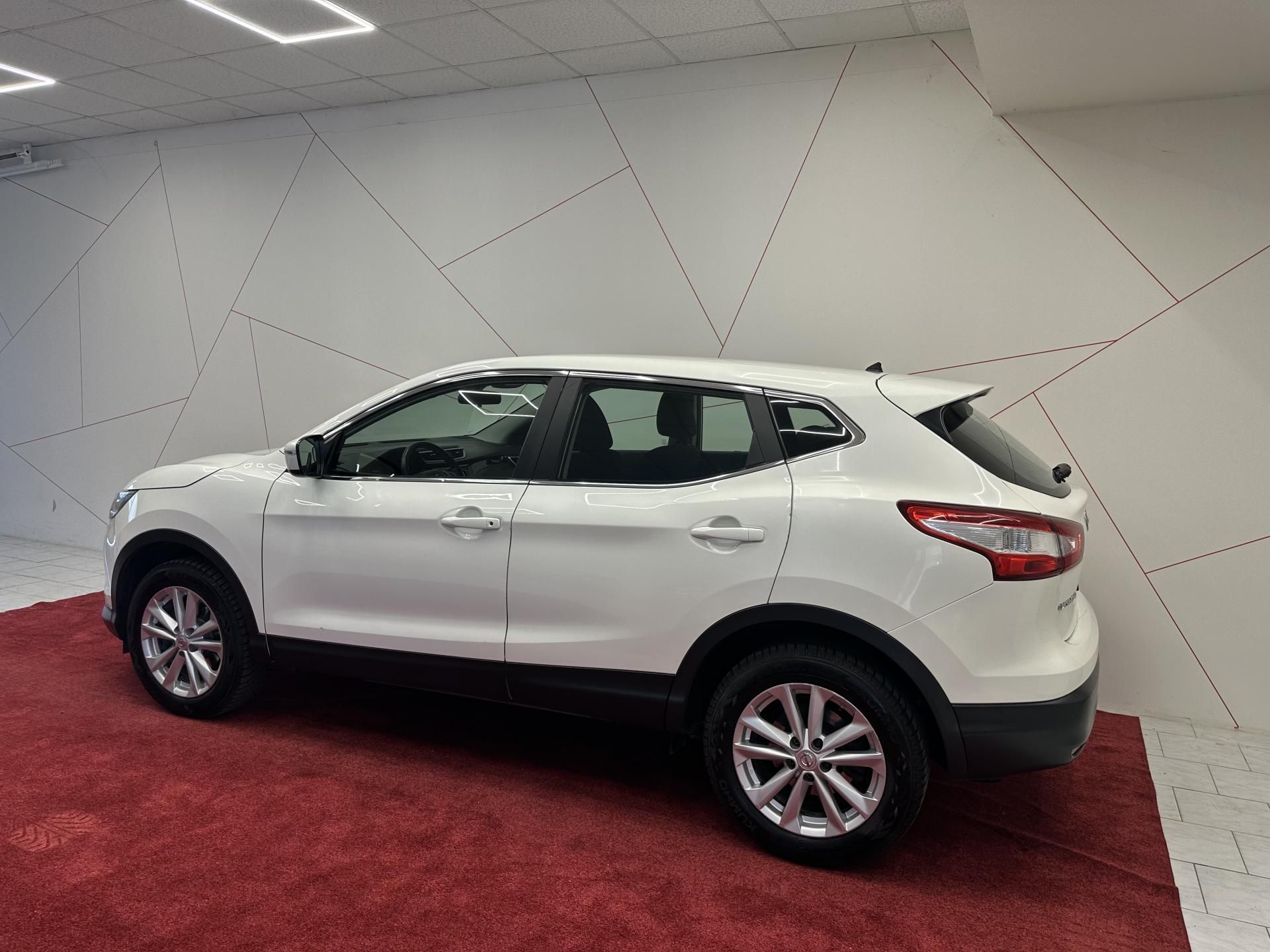 Nissan Qashqai, 1.2 85kw*1. MAJ*CZ*NAVI*TEMPO. - fotka 3