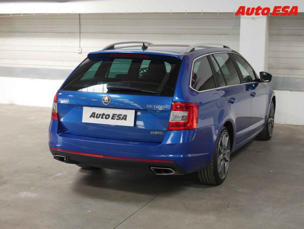 ŠKODA OCTAVIA RS COMBI 2.0 TSI 220CH