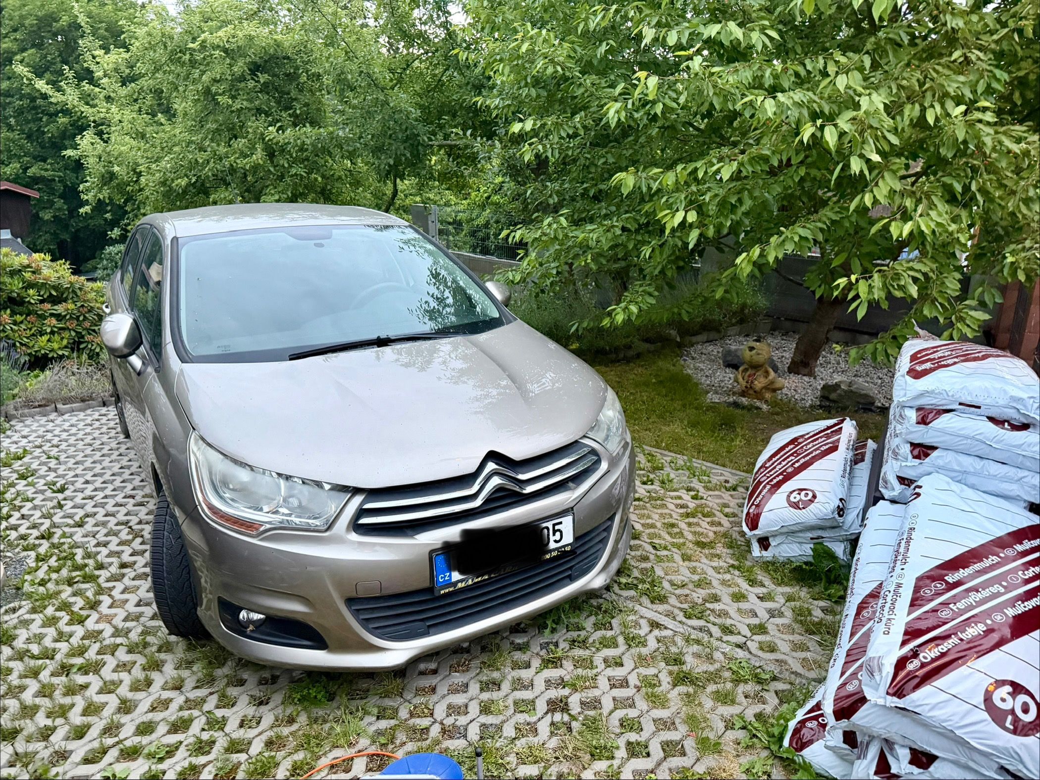 Citroën C4 - fotka 5