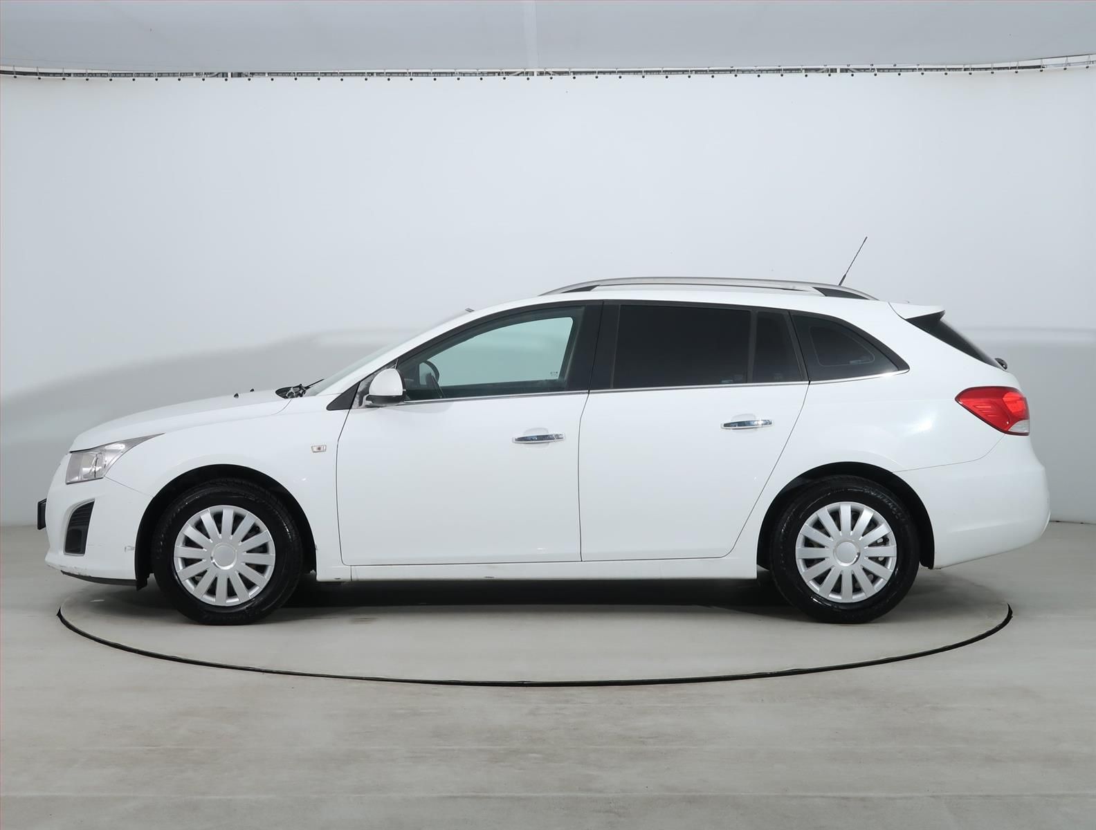 Chevrolet Cruze, 1.8 i 16V, po STK - fotka 3