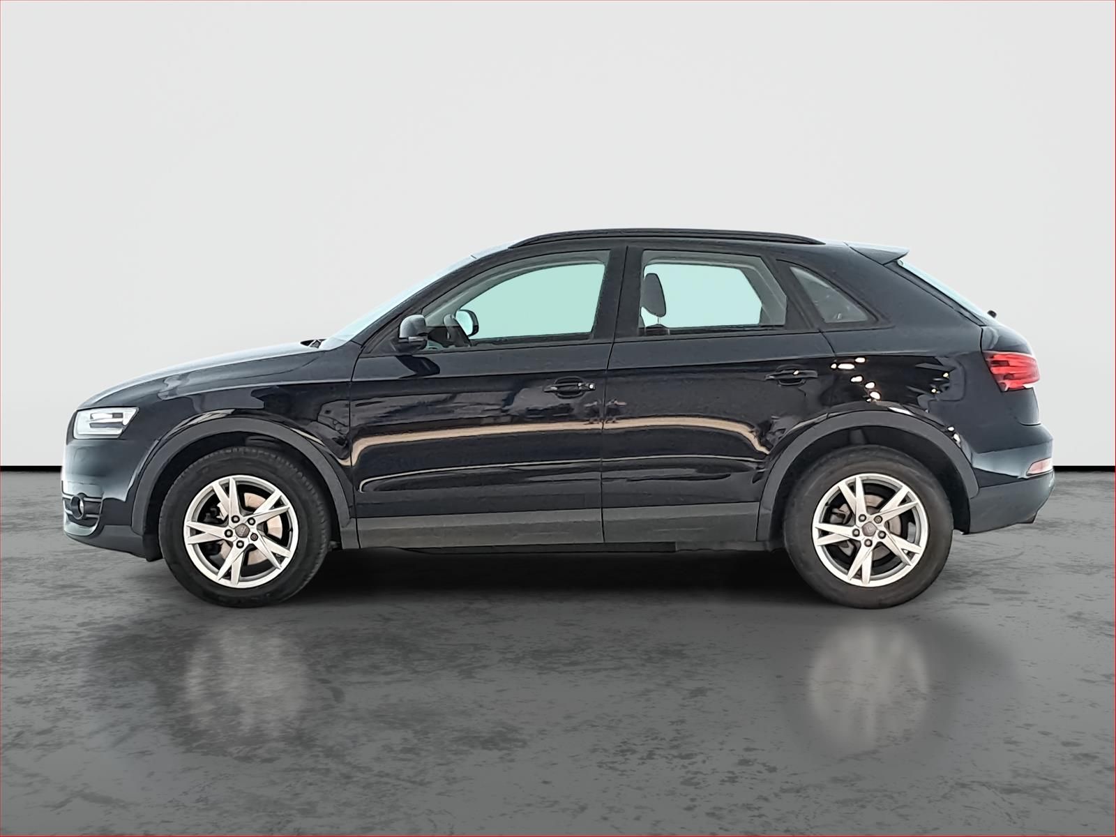 Audi Q3, 2.0 TFSI, 4X4, Automat - fotka 3
