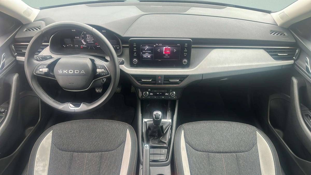 Škoda Kamiq, Top Selection 1,0TSI 85kW MT6/ - fotka 5
