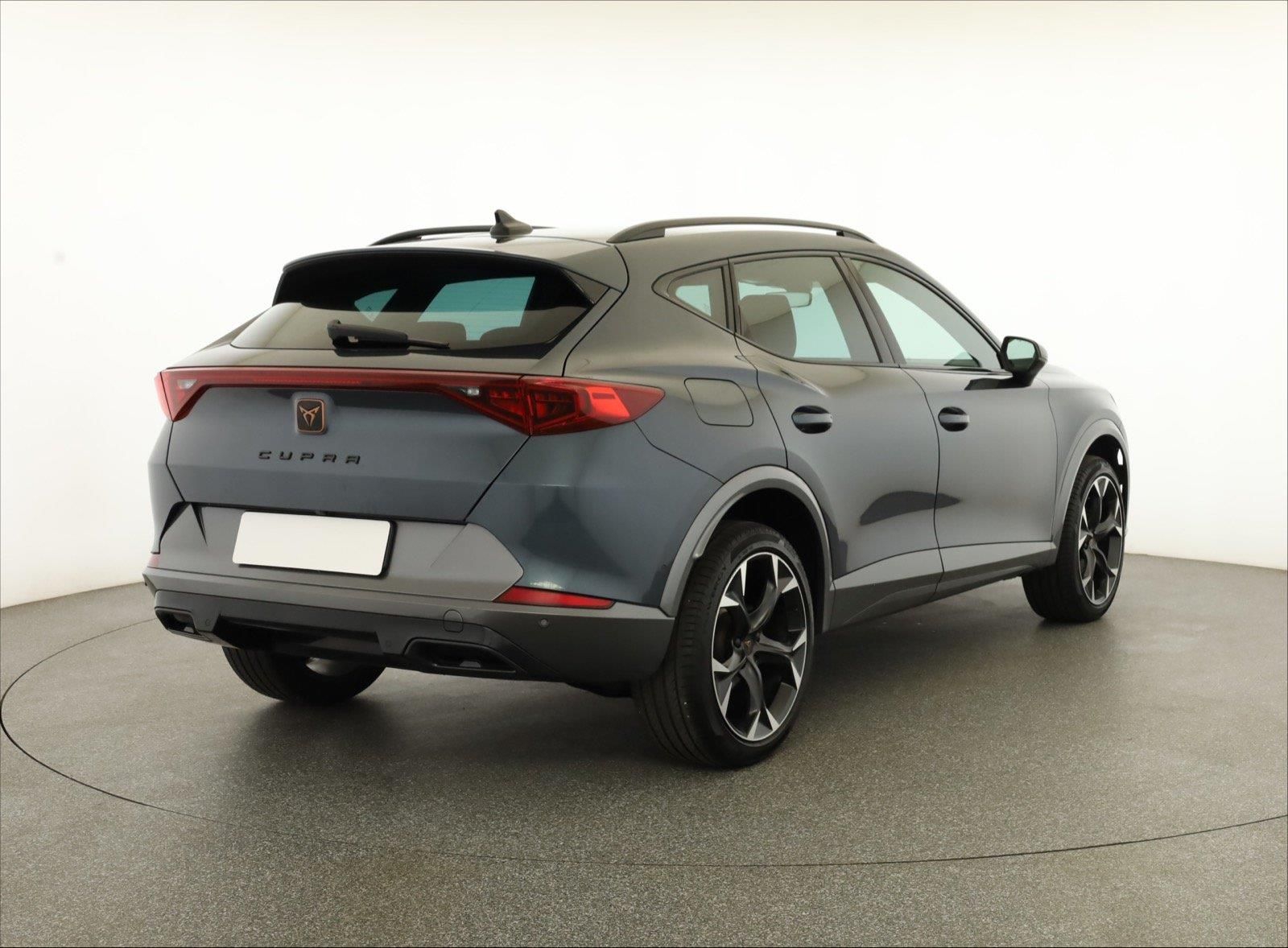Cupra Formentor, 2.0 TSI 4Drive, 4X4, Automat - fotka 5