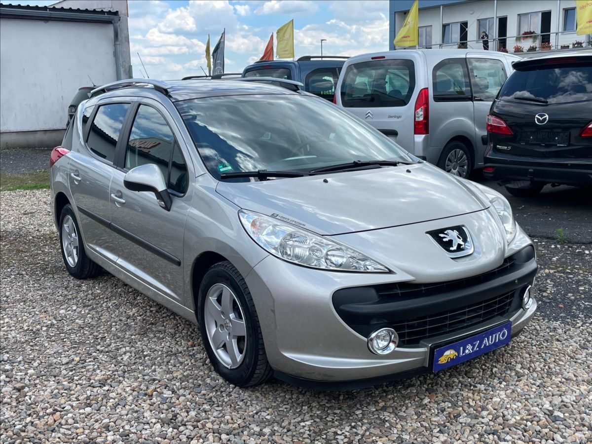 Peugeot 207, 1,4 - fotka 3
