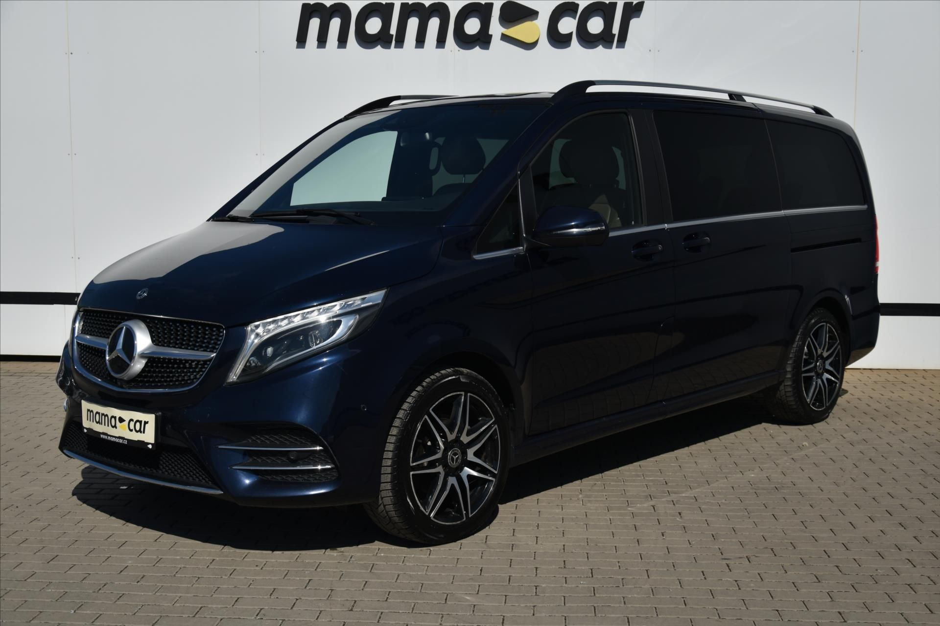 Mercedes-Benz Třídy V, 300d 4MATIC AMG LONG AVANTGARD - fotka 3