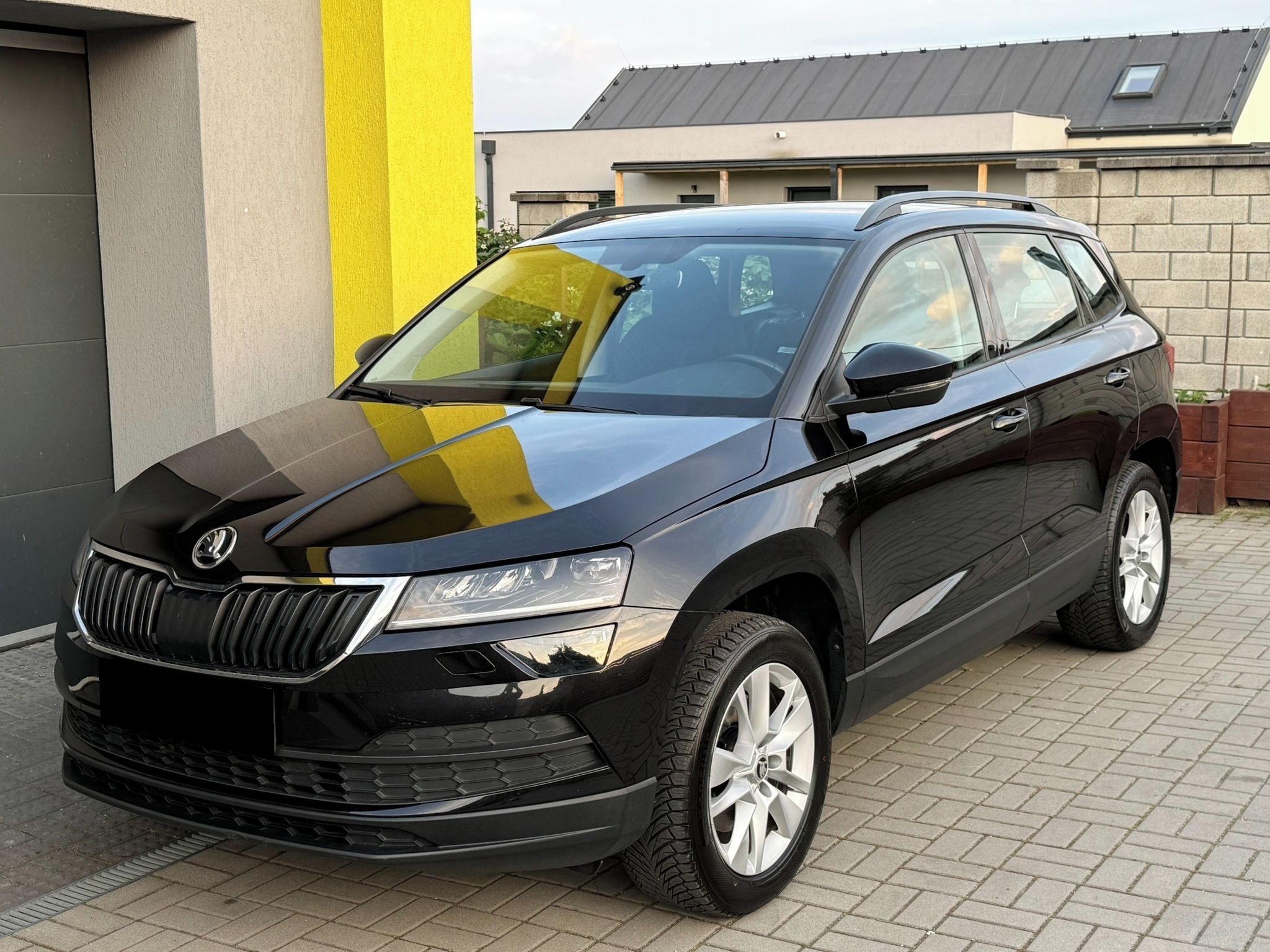 Škoda Karoq, 2.0TDi 110kW! 4x4! ZAK. V ĆR!! - fotka 4